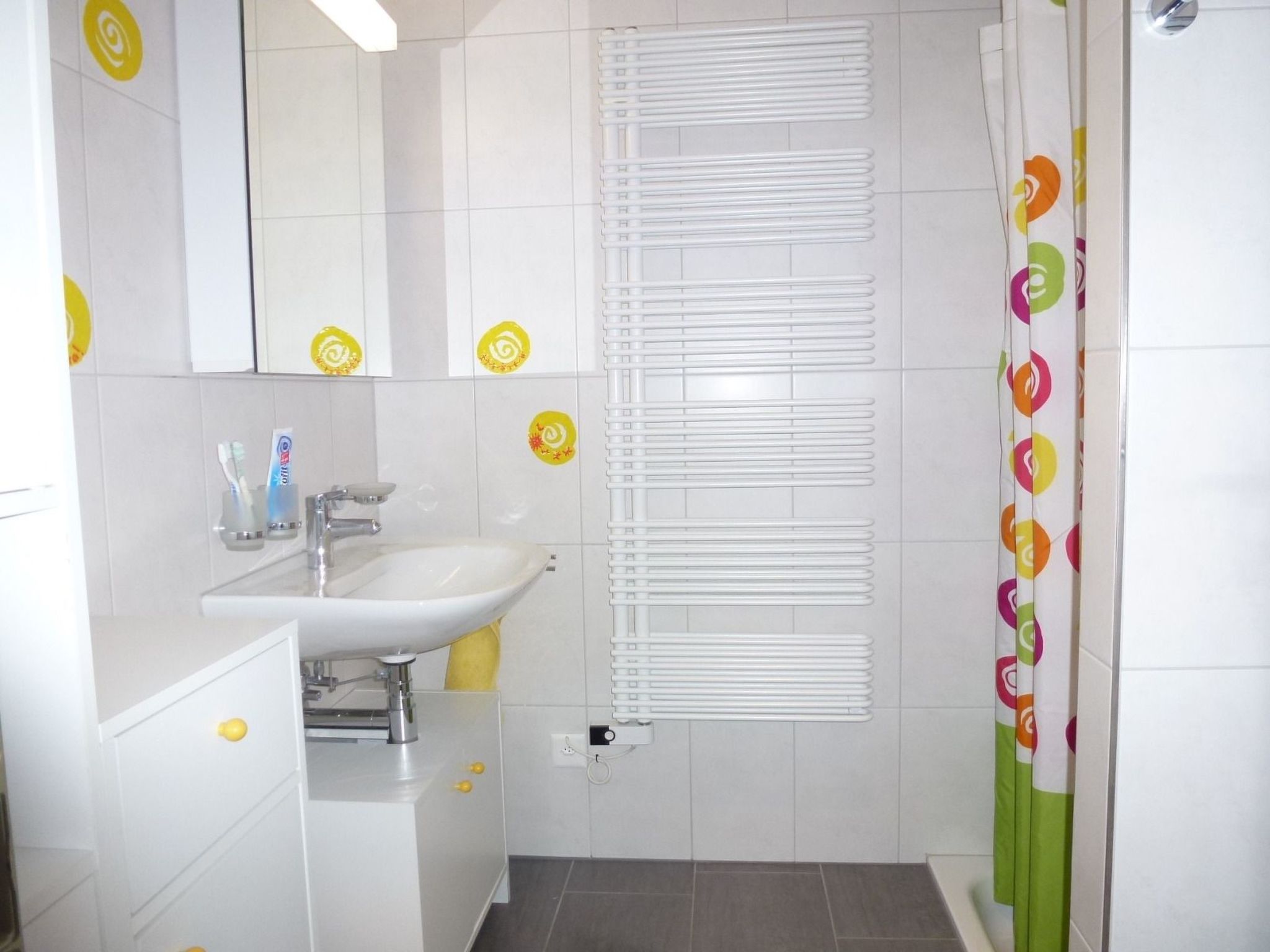 Appartement Denter Uauls Jucker, Vella, (Vella), 44012B – Salle de bains, photo 16 sur 16