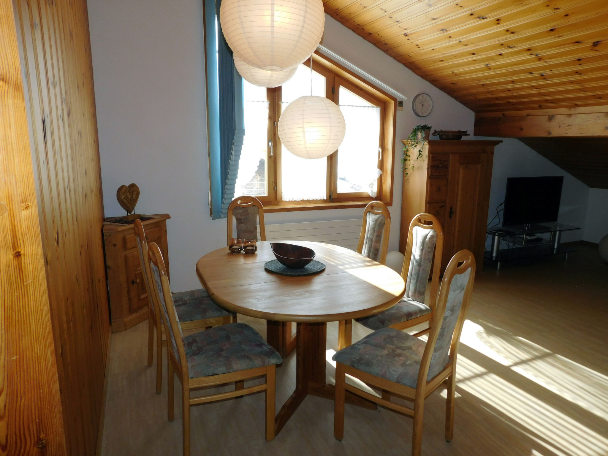 Quadra Rohner, Degen, (Degen). - Binnen