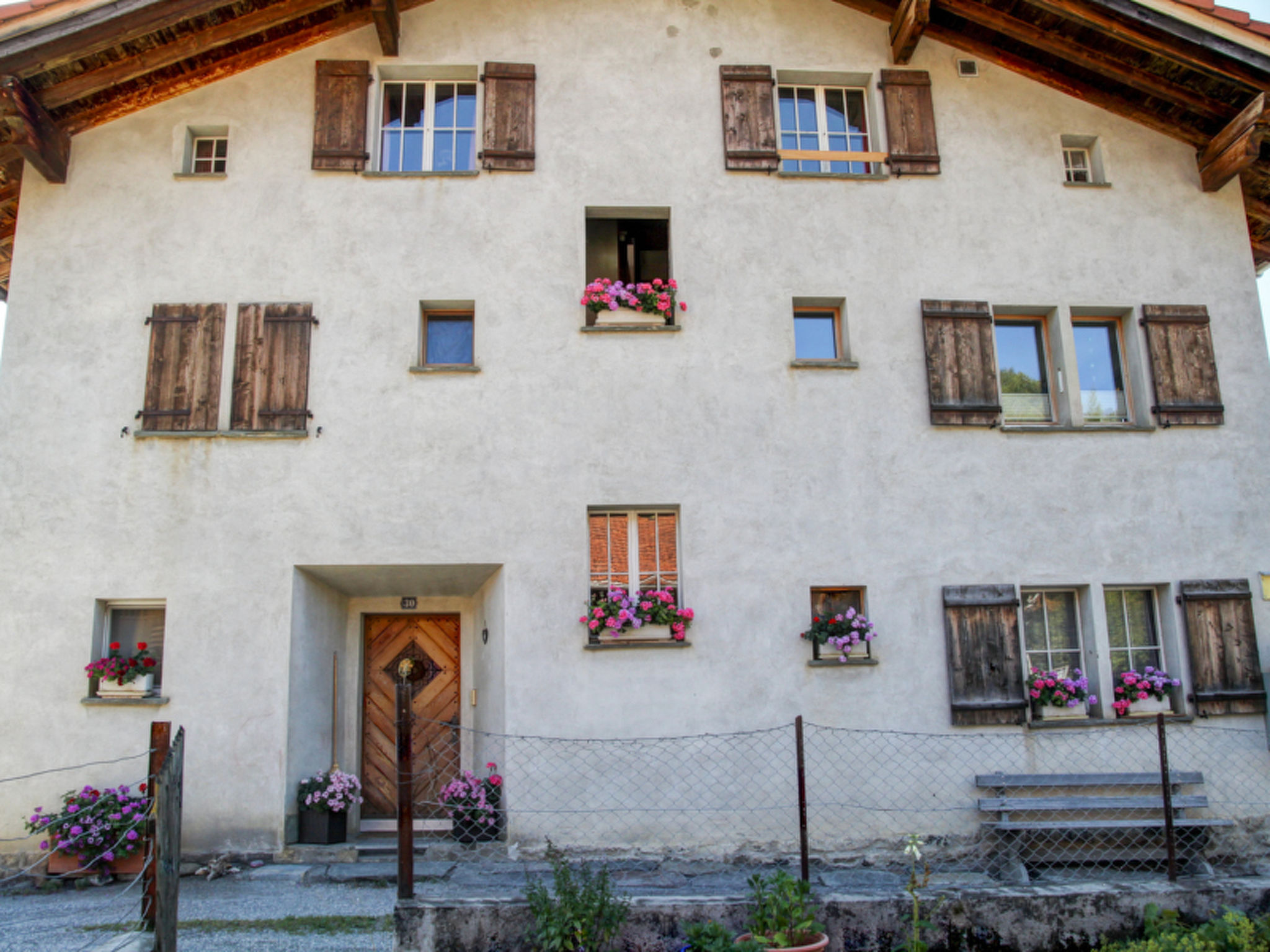 Rumein Cajochen, Rumein, (Degen). - Buiten