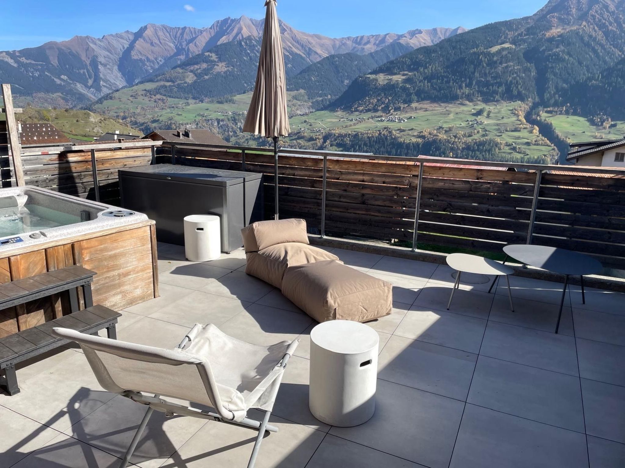 Ferienhaus Balcon Sulegliv, Vattiz, (Vattiz), 46006B
