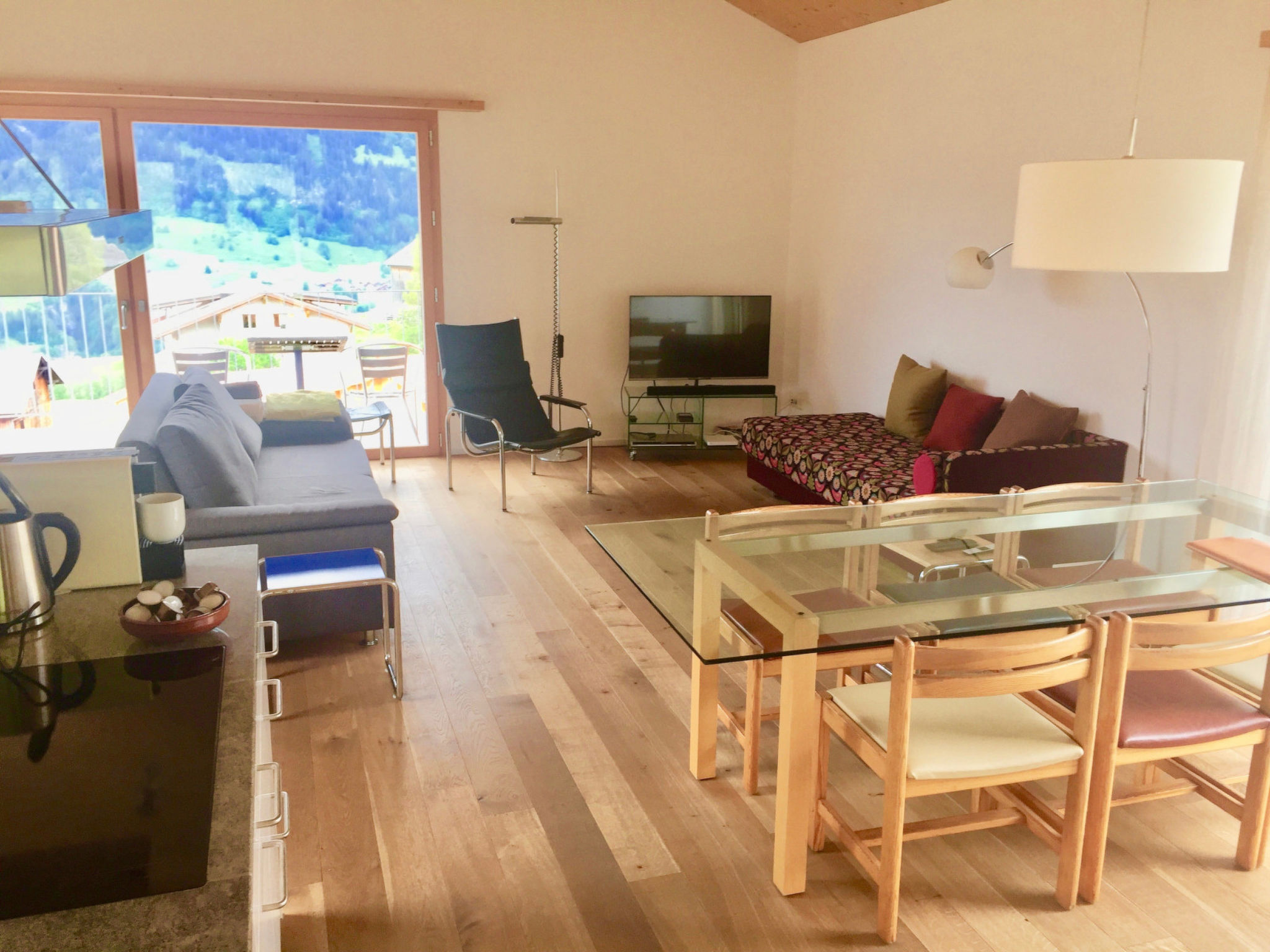 Balcon Sulegliv, Vattiz, (Vattiz). - Binnen