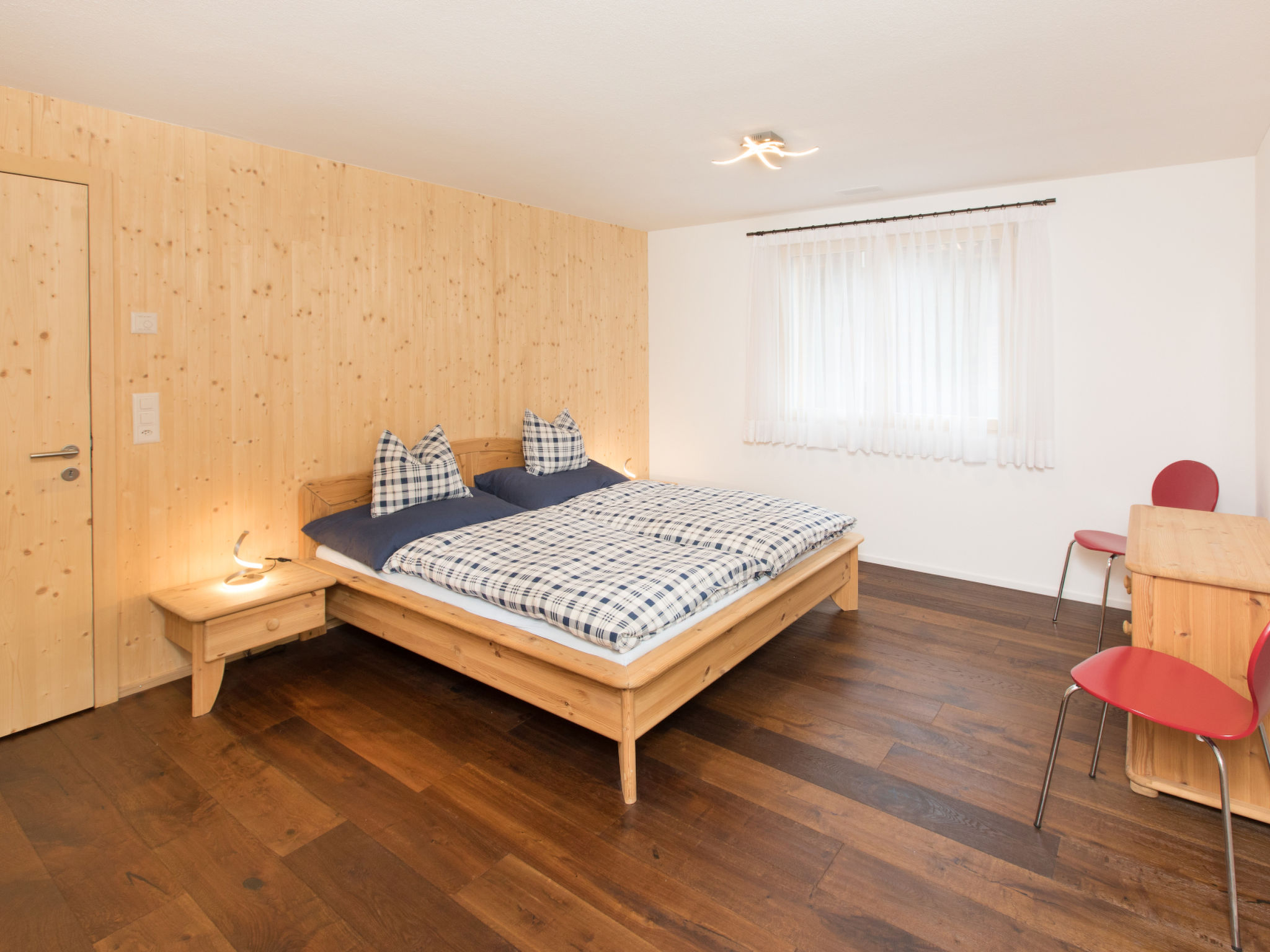 Vitg Vattiz, Vattiz, (Vattiz). - Binnen