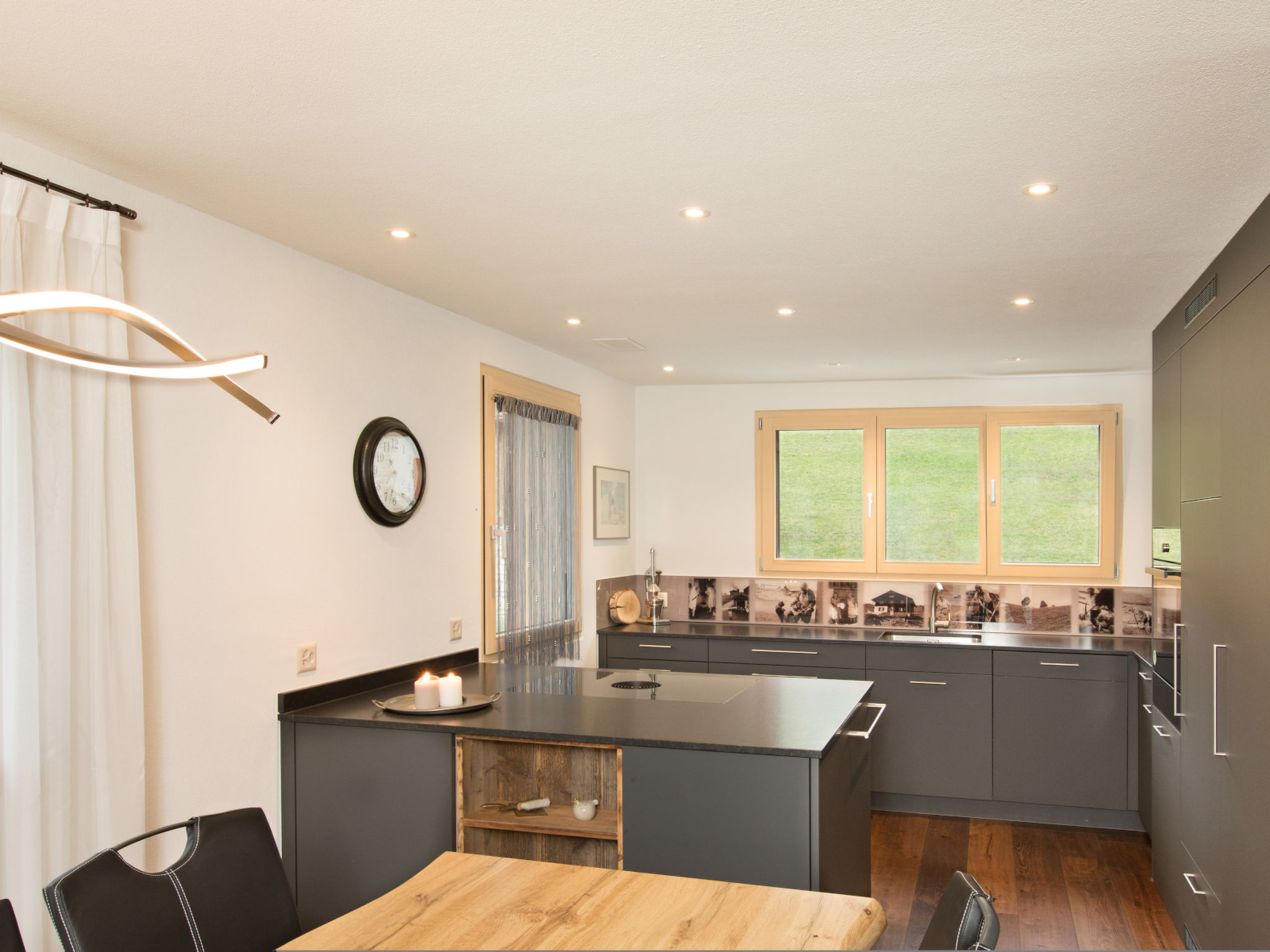 Vitg Vattiz, Vattiz, (Vattiz). - Binnen