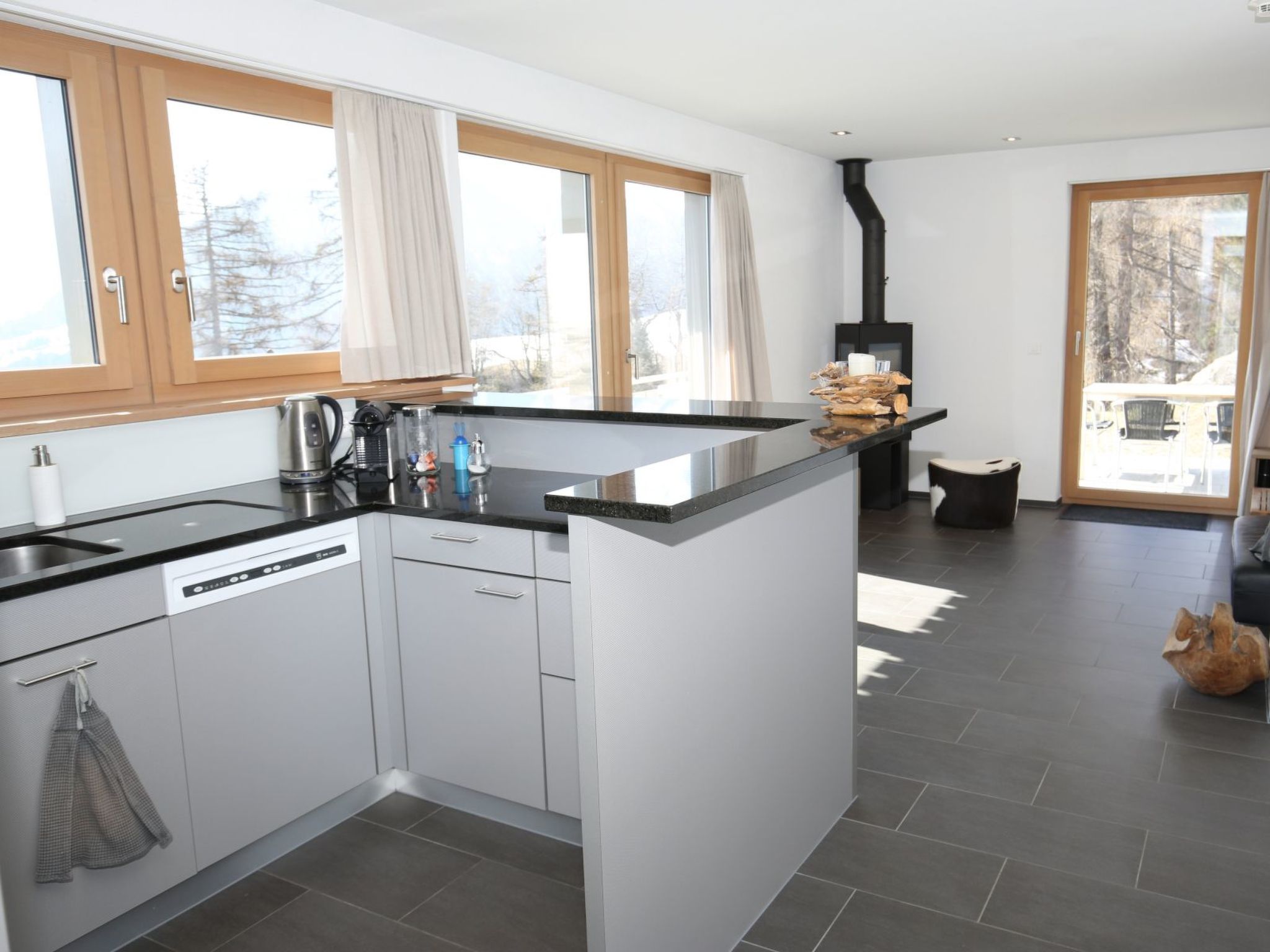 Appartement Ferienhaus Davos Munts, Vattiz, (Vattiz), 46012B – Cuisine et coin repas, photo 10 sur 38