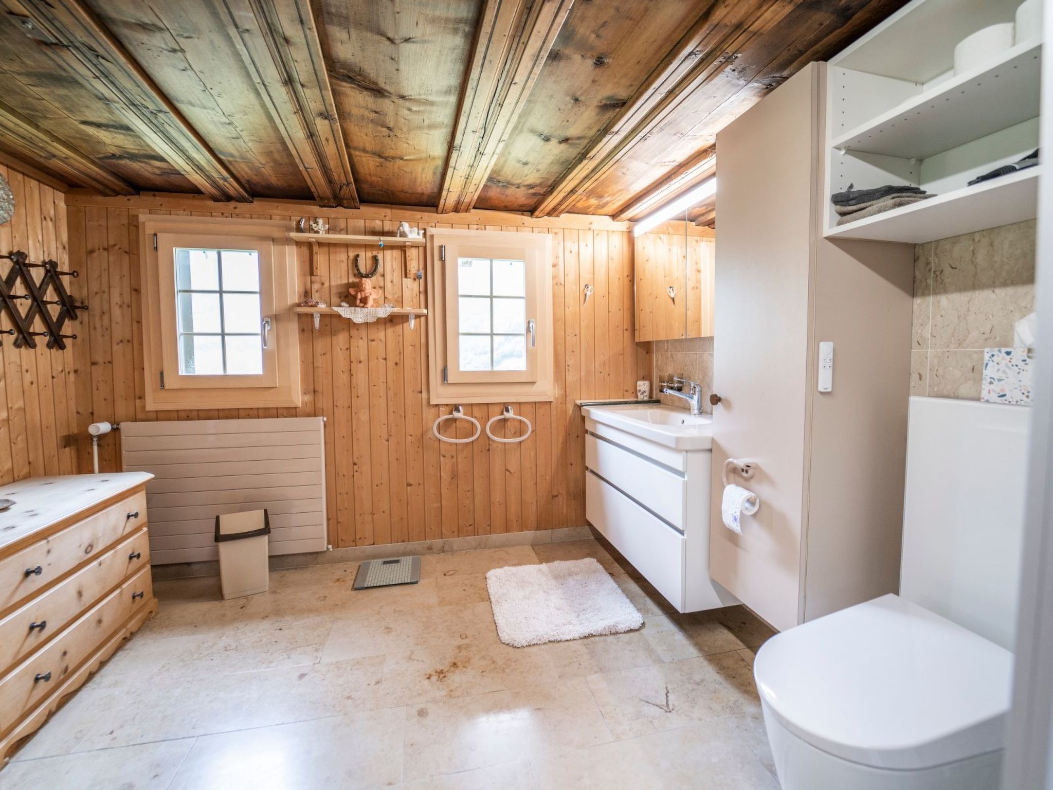 Appartement Ferienhaus Bundi Surin, Lumbrein, (Lumbrein), 48010B – Salle de bains, photo 13 sur 18