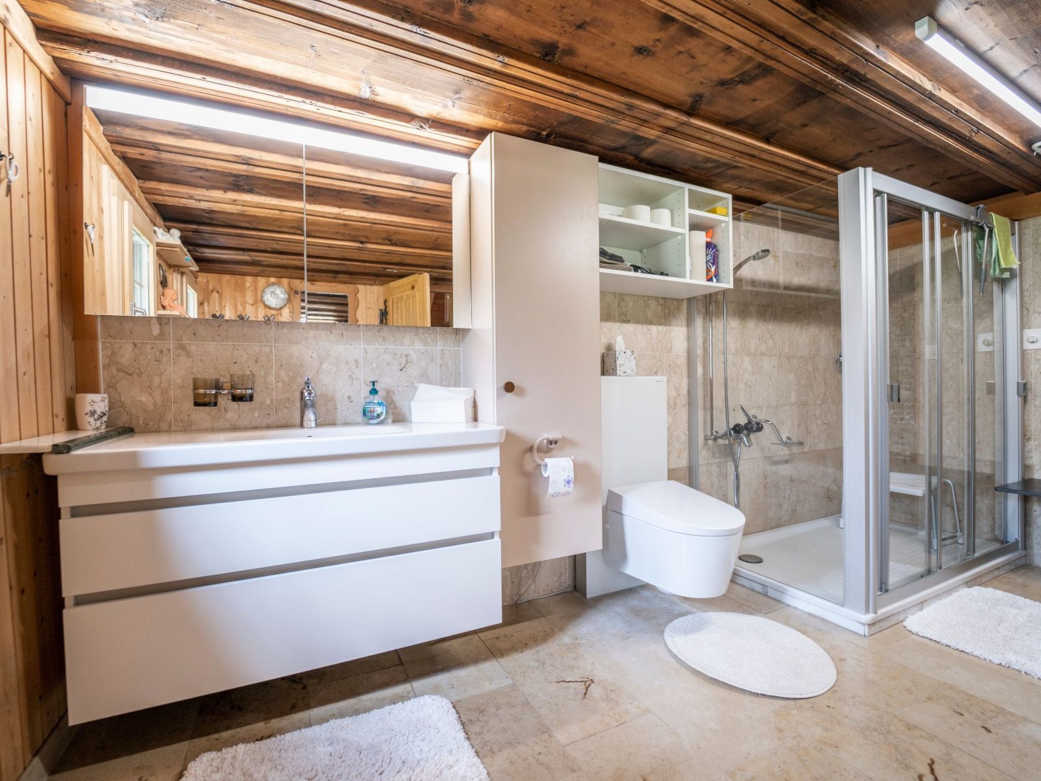 Appartement Ferienhaus Bundi Surin, Lumbrein, (Lumbrein), 48010B – Salle de bains, photo 14 sur 18