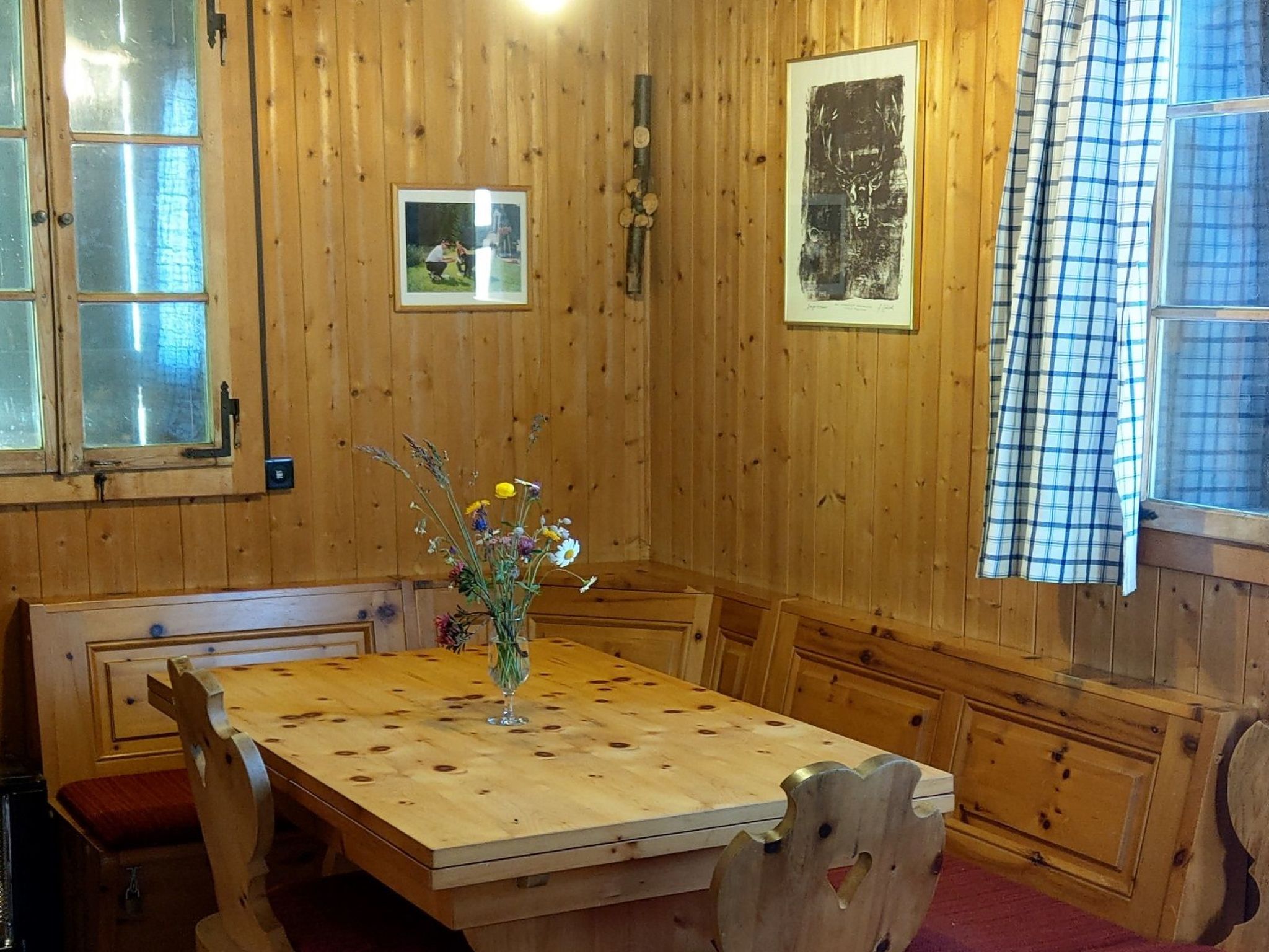 Appartement Maiensäss Camona, Siat, (Siat), 57004B – Cuisine et coin repas, photo 17 sur 22