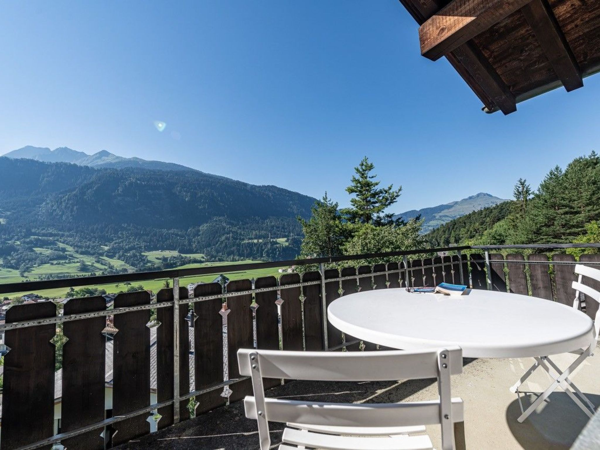 Mira Piz Mundaun, (Sagogn). 3 Zimmerwohnung