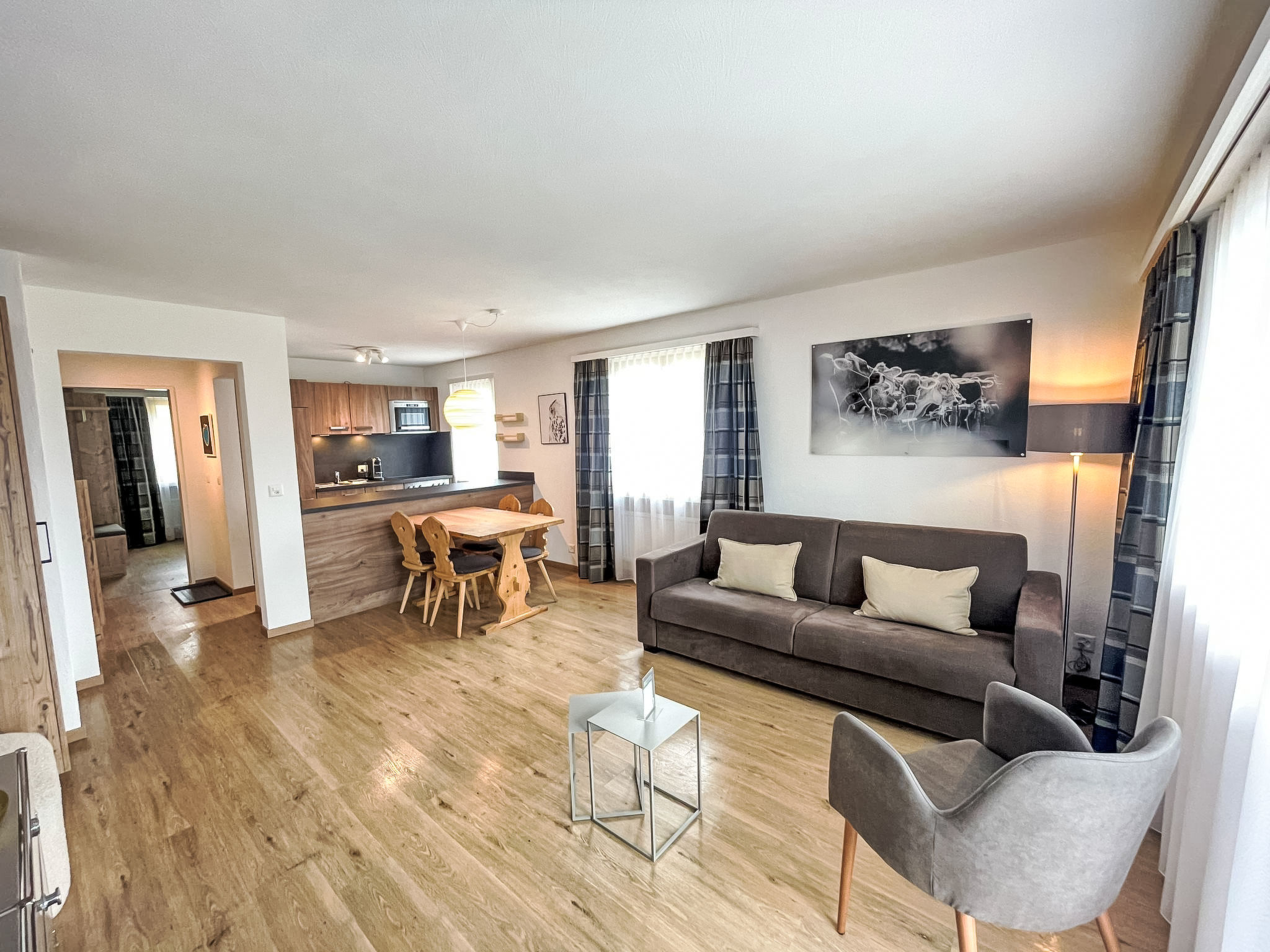 La Siala Apt.23