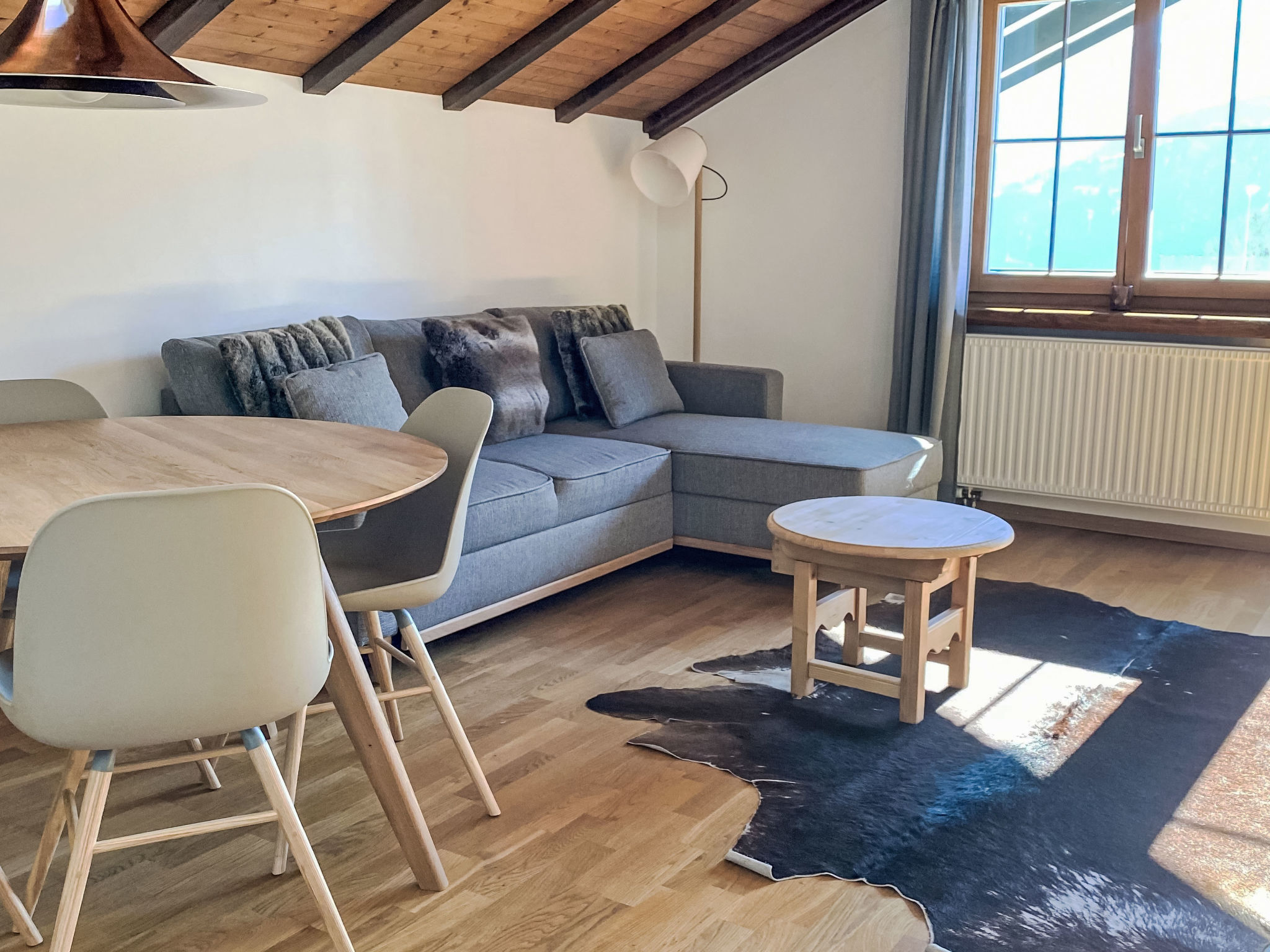 La Siala Apt.70-Drinnen