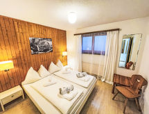 La Siala Apt.1