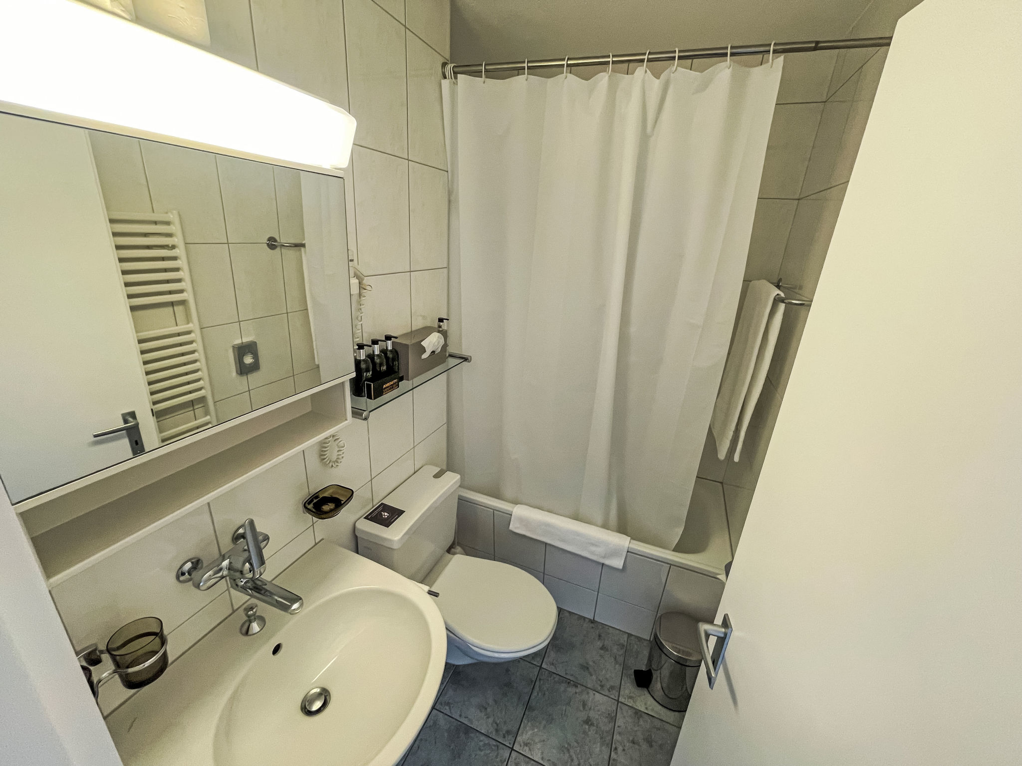 La Siala Apt.64-Binnen