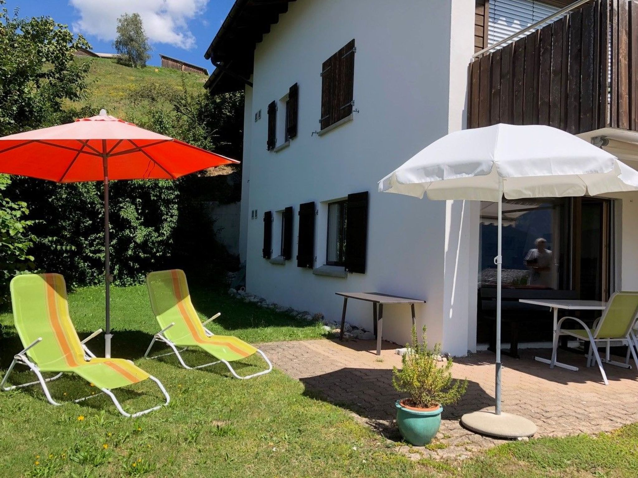 Appartement Stonas Sura / Stäuble, (Falera), 41497 – Terrasse, photo 17 sur 22