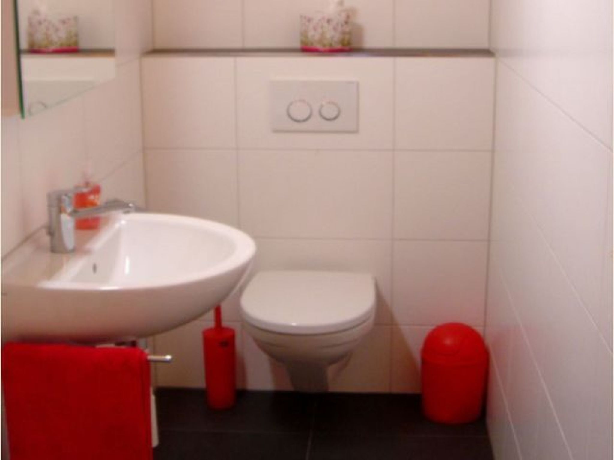 Appartement Stonas Sura / Stäuble, (Falera), 41497 – Salle de bains, photo 7 sur 22