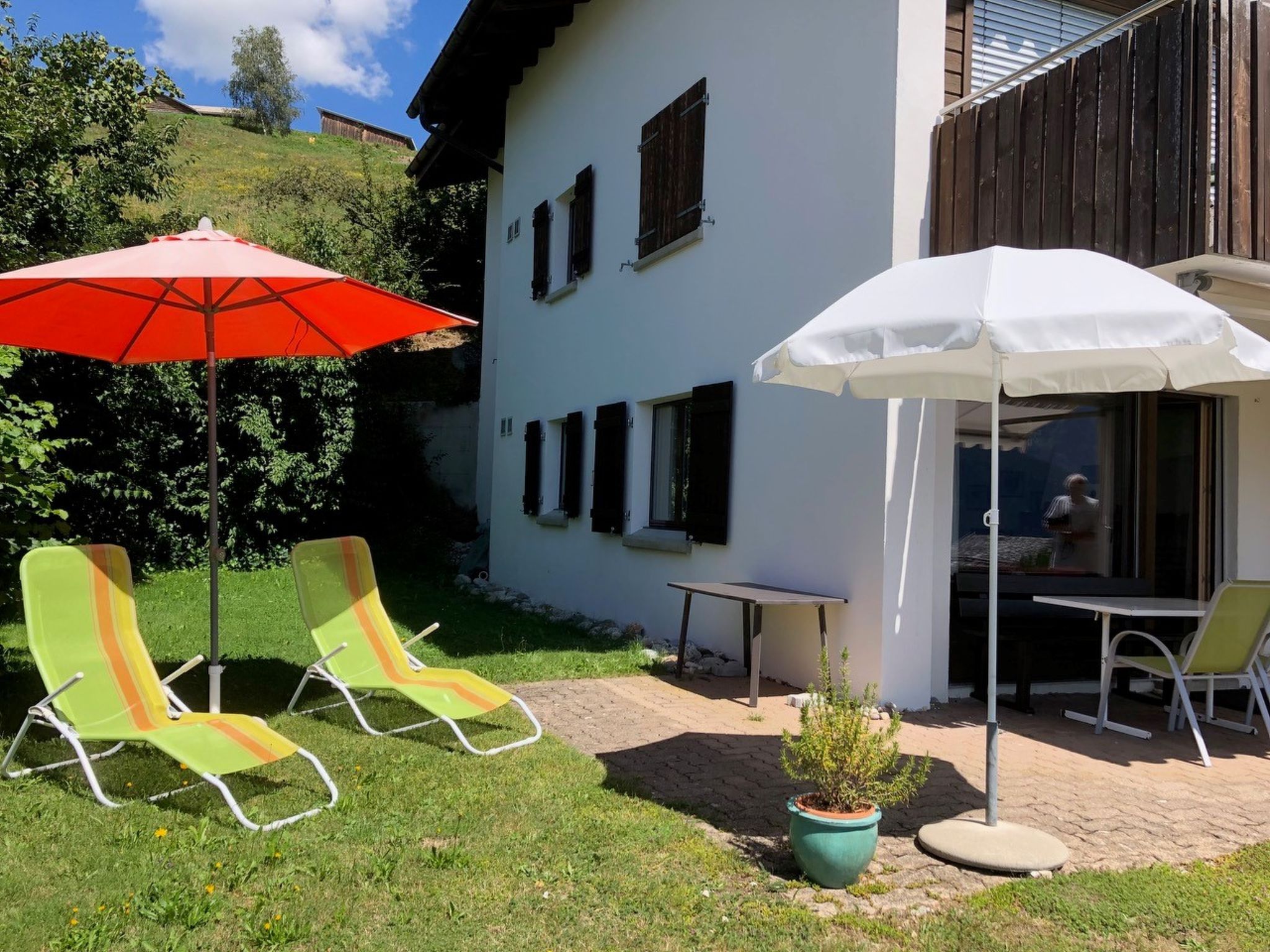 Stonas Sura / Stäuble, (Falera). 3 Zimmerwohnung - Outside