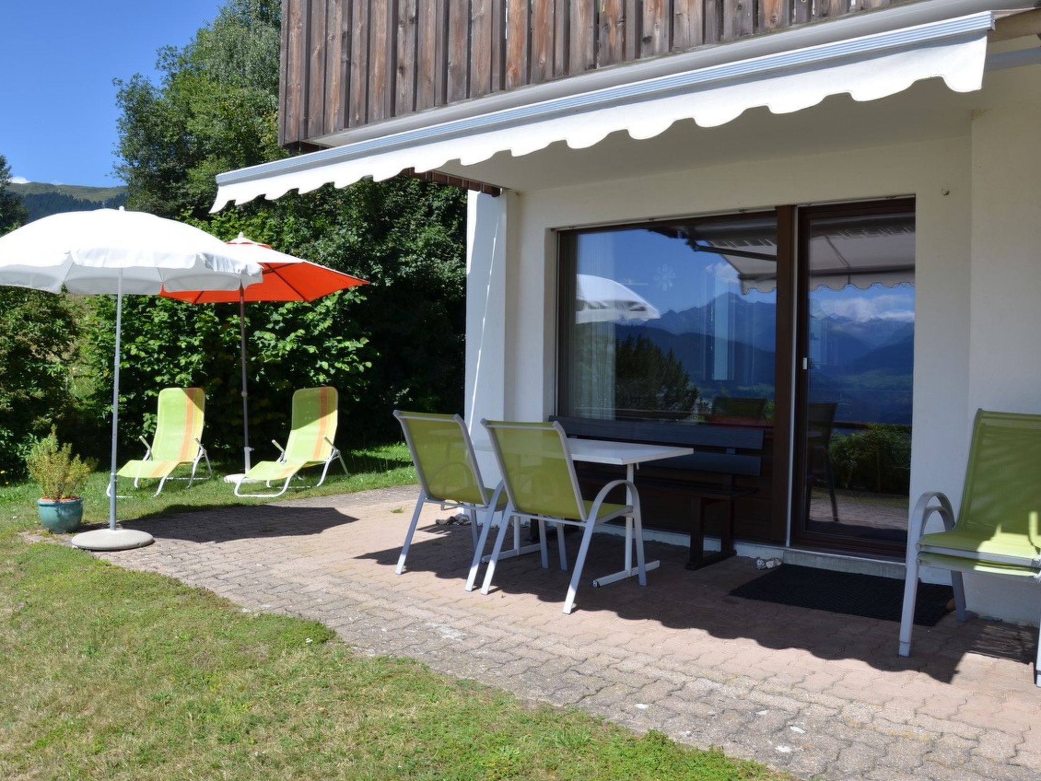 Stonas Sura / Stäuble, (Falera). 3 Zimmerwohnung - Outside