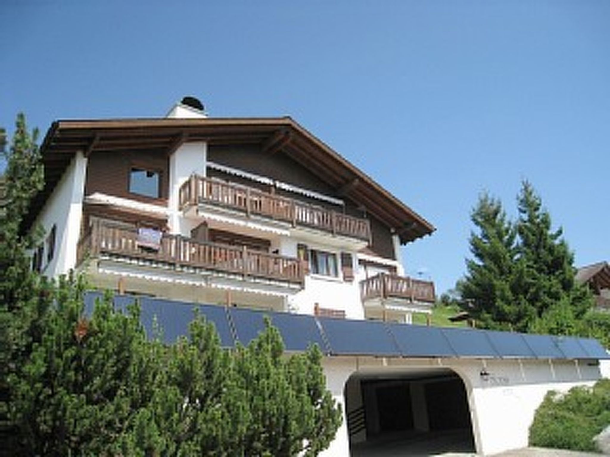 Stonas Sura / Stäuble, (Falera). 3 Zimmerwohnung