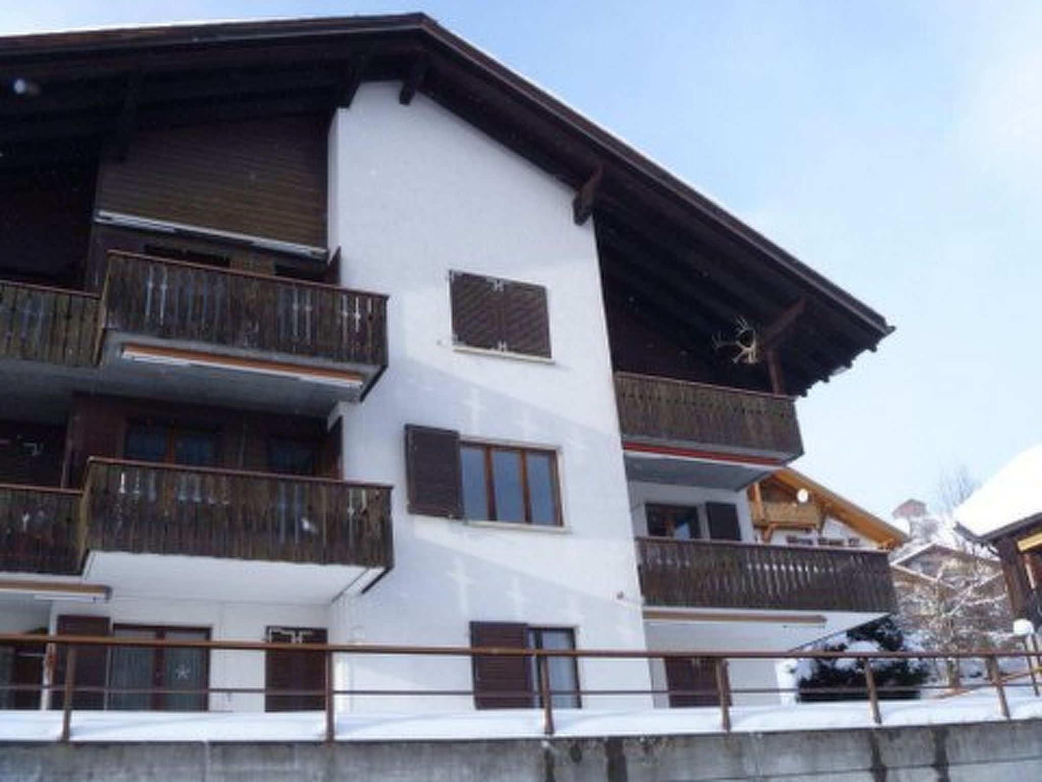 Flurina / Burtscher, (Falera). 3 Zimmerferienwohnung für max. 4 Personen, am ge
