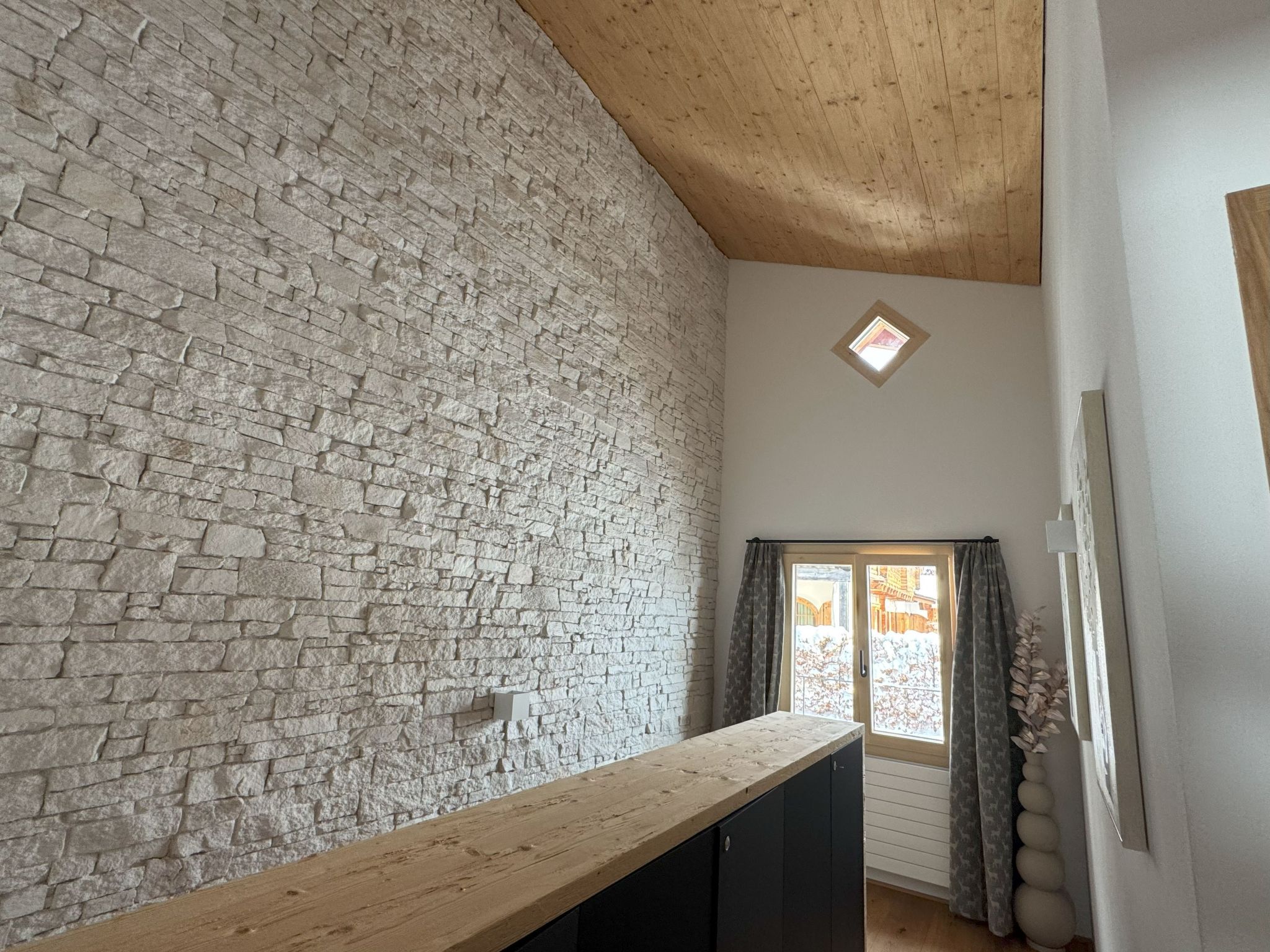 Casa Ladina 4-Image-tags.info