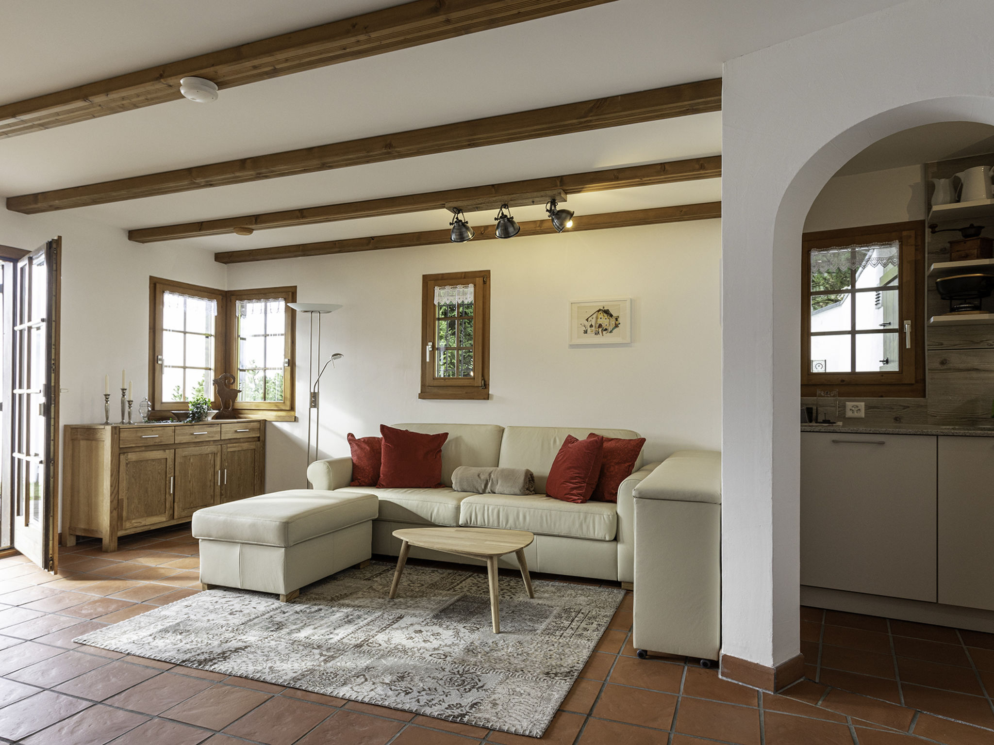 Bijou, Ladir, (Ladir). - Binnen