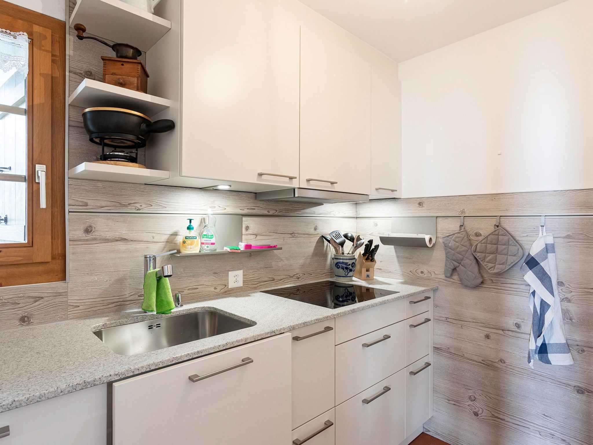 Appartement Bijou, Ladir, (Ladir), 55001B – Cuisine et coin repas, photo 16 sur 19