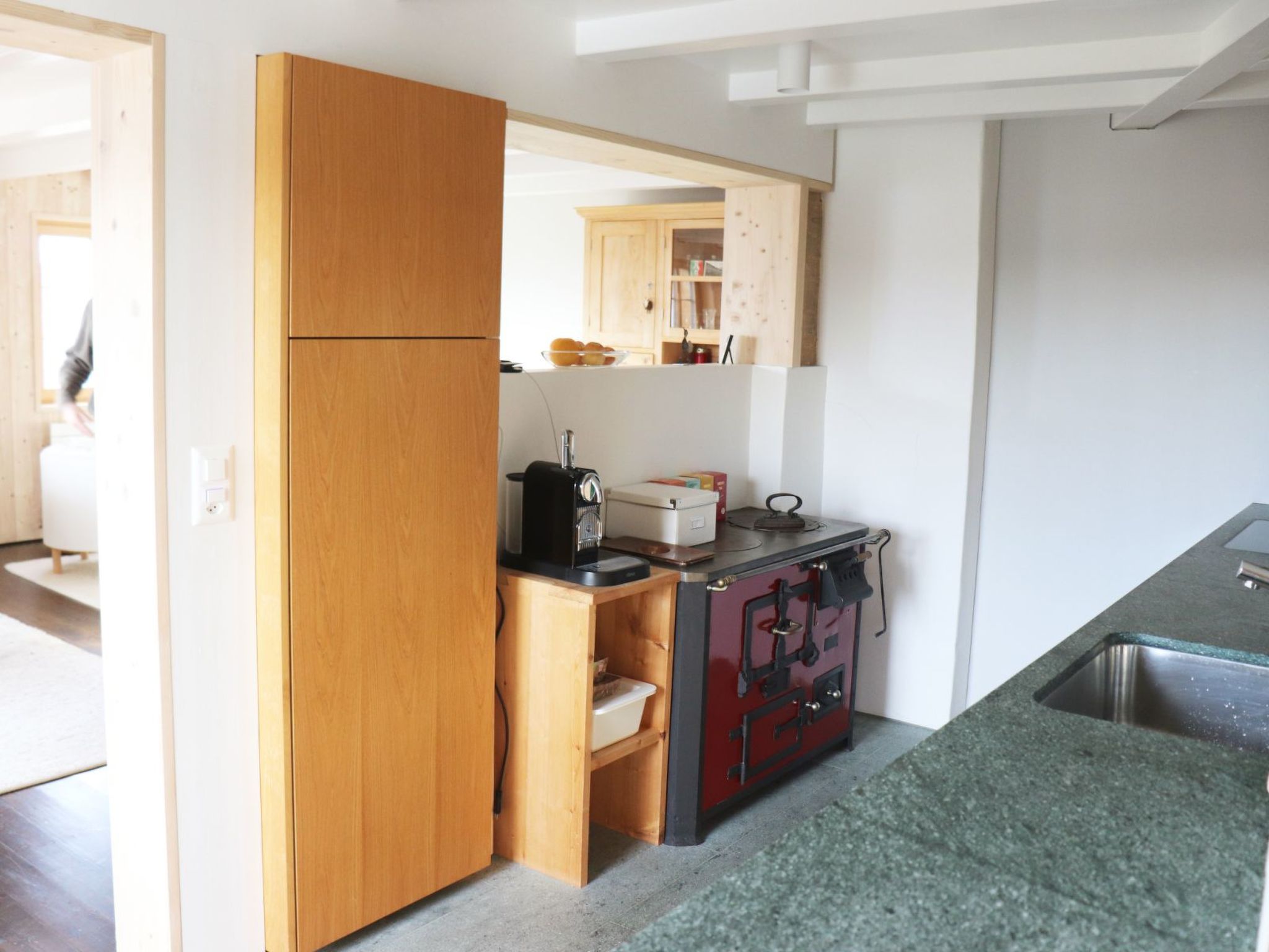 Appartement Casa Igniv, Andiast, (Andiast), 59007B – Cuisine et coin repas, photo 8 sur 17