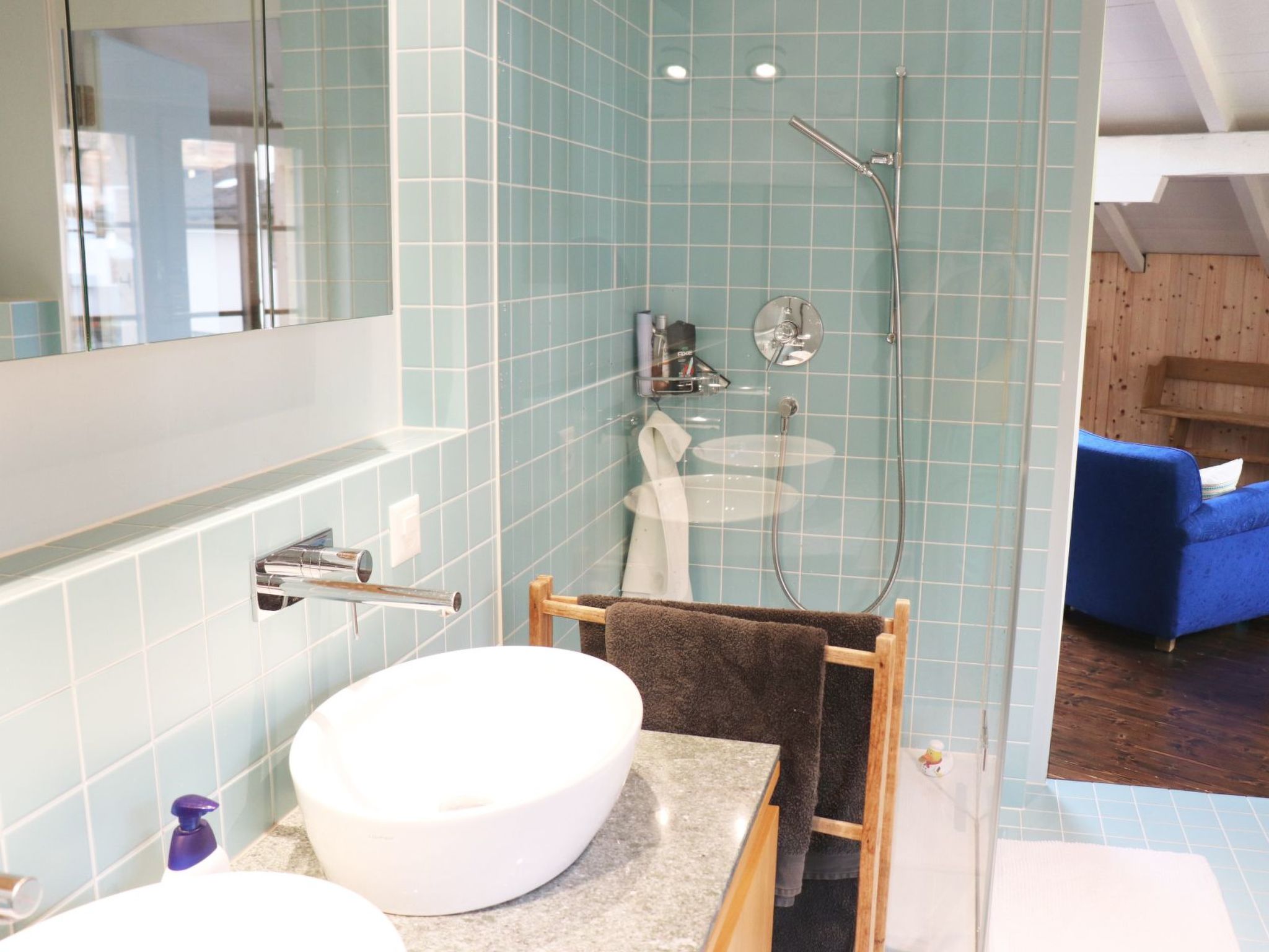 Appartement Casa Igniv, Andiast, (Andiast), 59007B – Salle de bains, photo 10 sur 17
