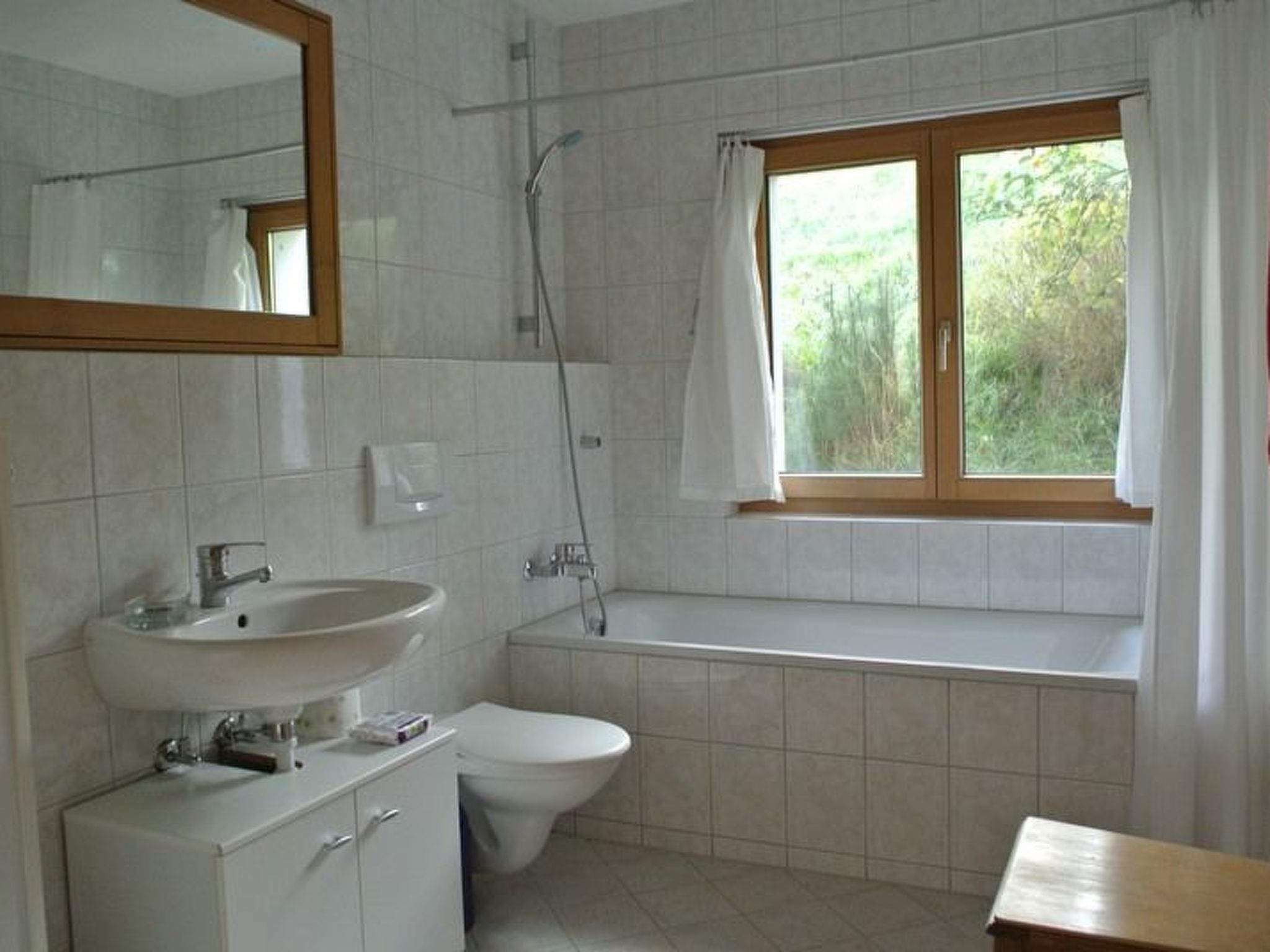 Appartement Principala 5 Zeller, Andiast, (Andiast), 59001B – Salle de bains, photo 15 sur 18