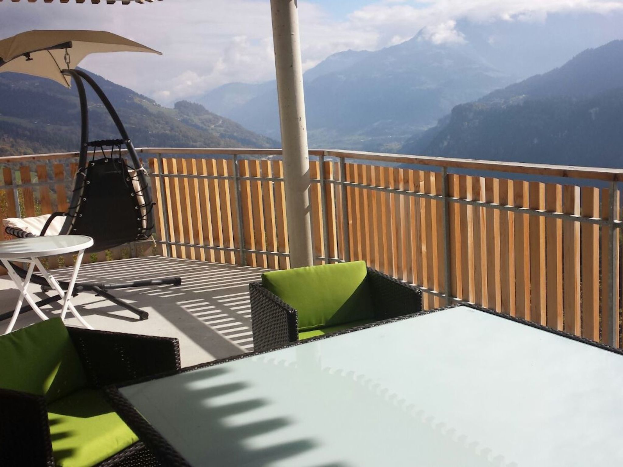 Appartement Spilgè 9 Sgier, Andiast, (Andiast), 59004B – Terrasse, photo 16 sur 17