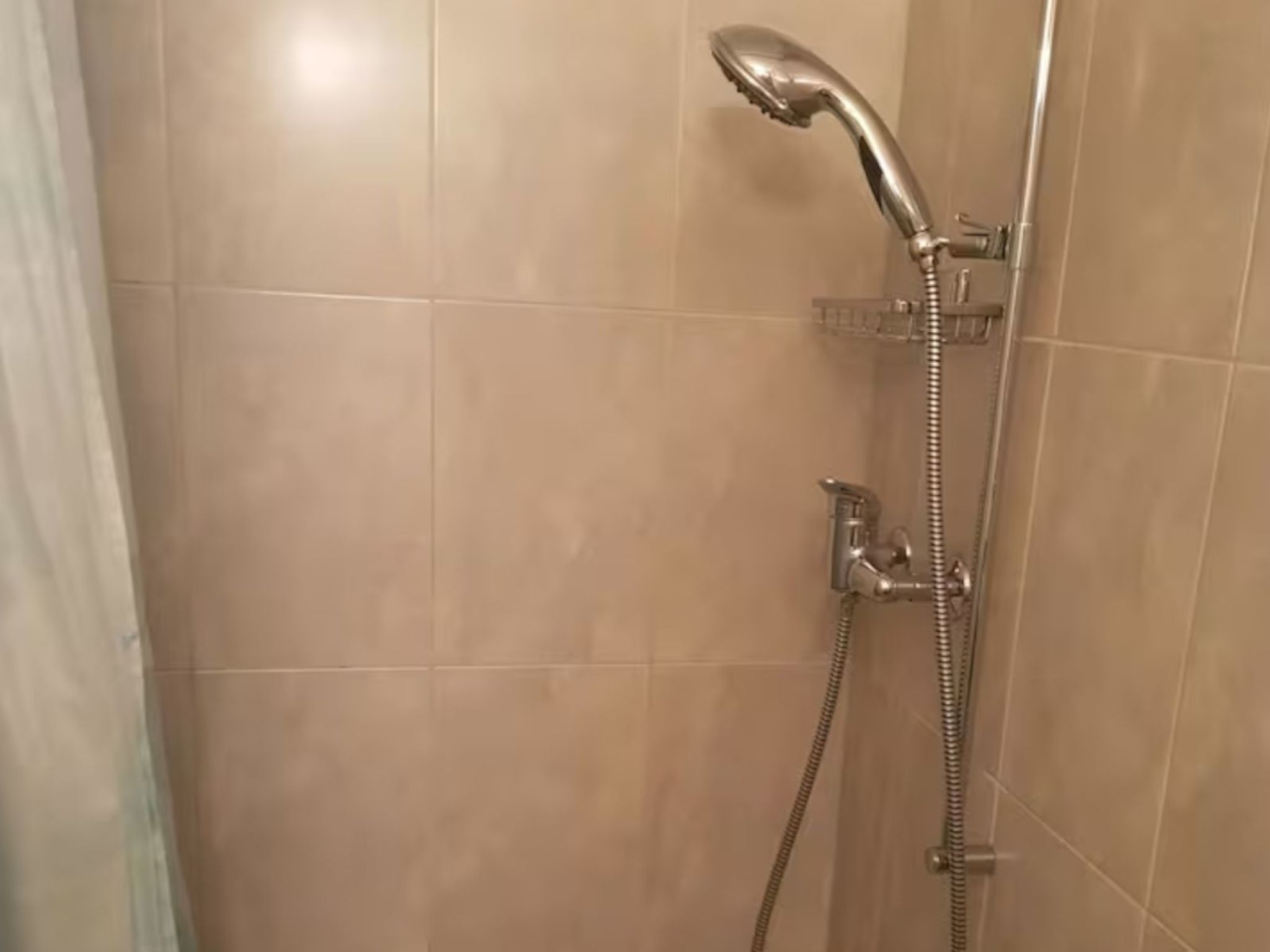 Appartement Casa Spescha, Tavanasa, (Tavanasa), 65059B – Salle de bains, photo 9 sur 12