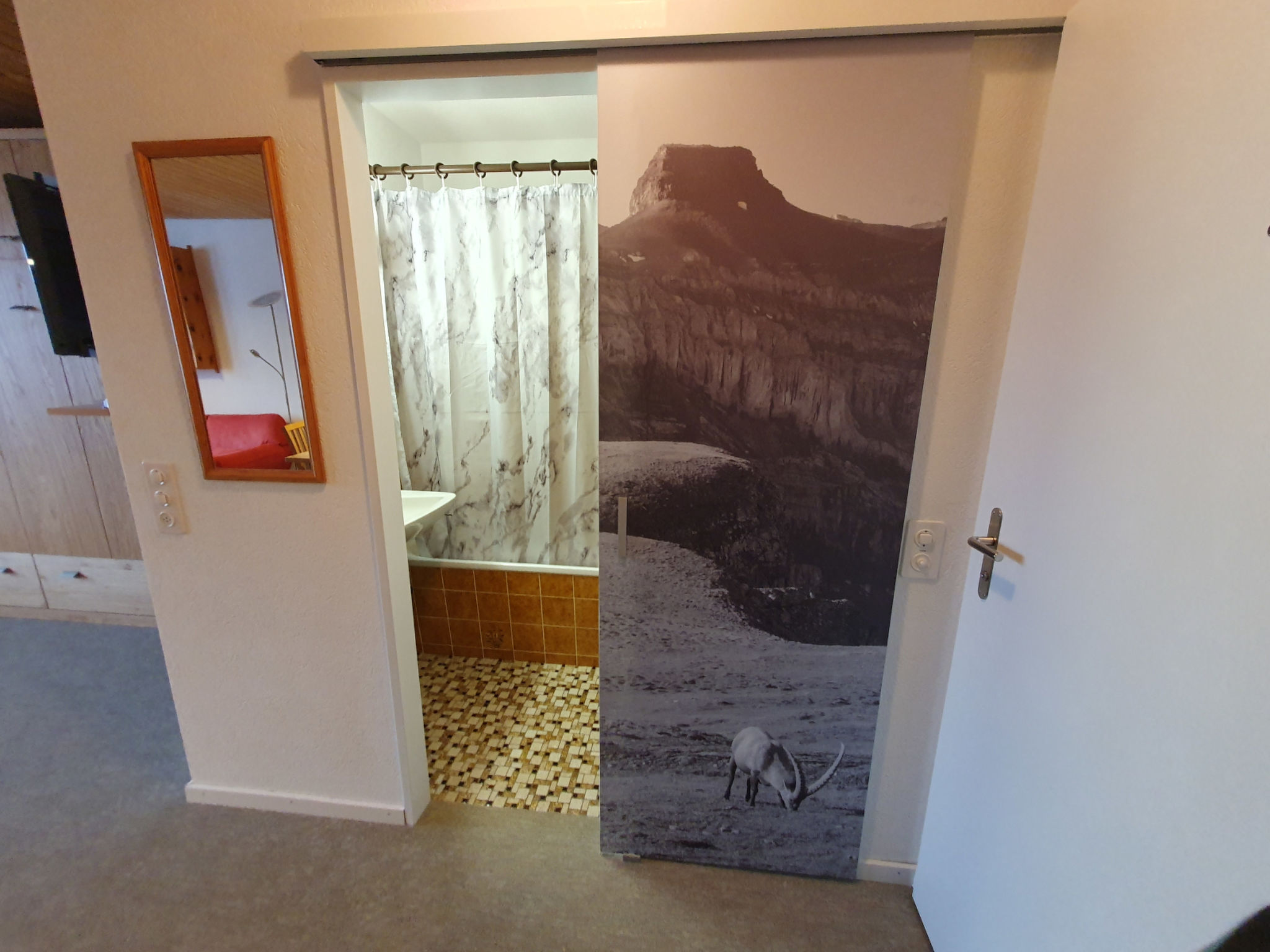 Gabriela 26 Defuns, Brigels, (Breil/Brigels). - Binnen