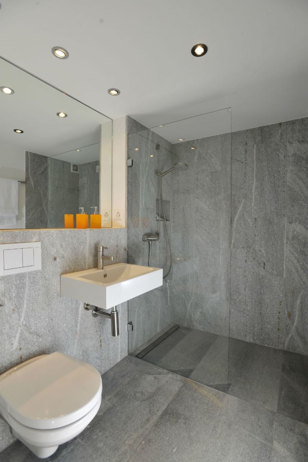 Appartement Ferienhaus Casa Mulinera, Brigels, (Breil/Brigels), 65024B – Salle de bains, photo 14 sur 15