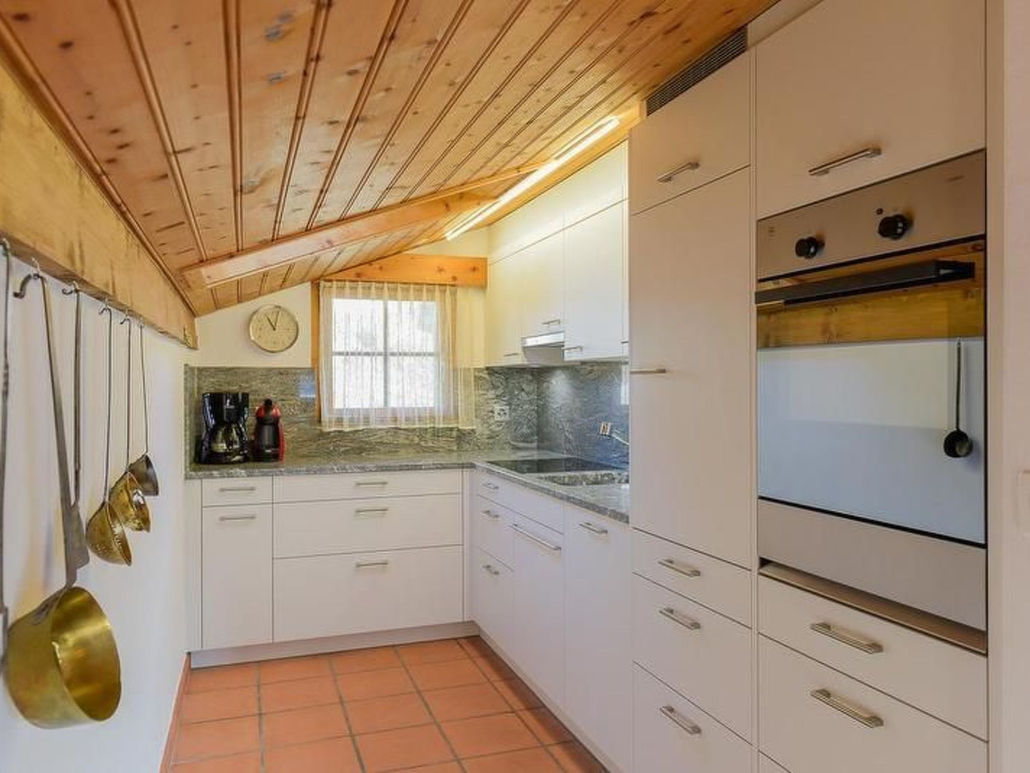 Appartement Casa Panorama Lutz, Brigels, (Breil/Brigels), 65061B – Cuisine et coin repas, photo 15 sur 20