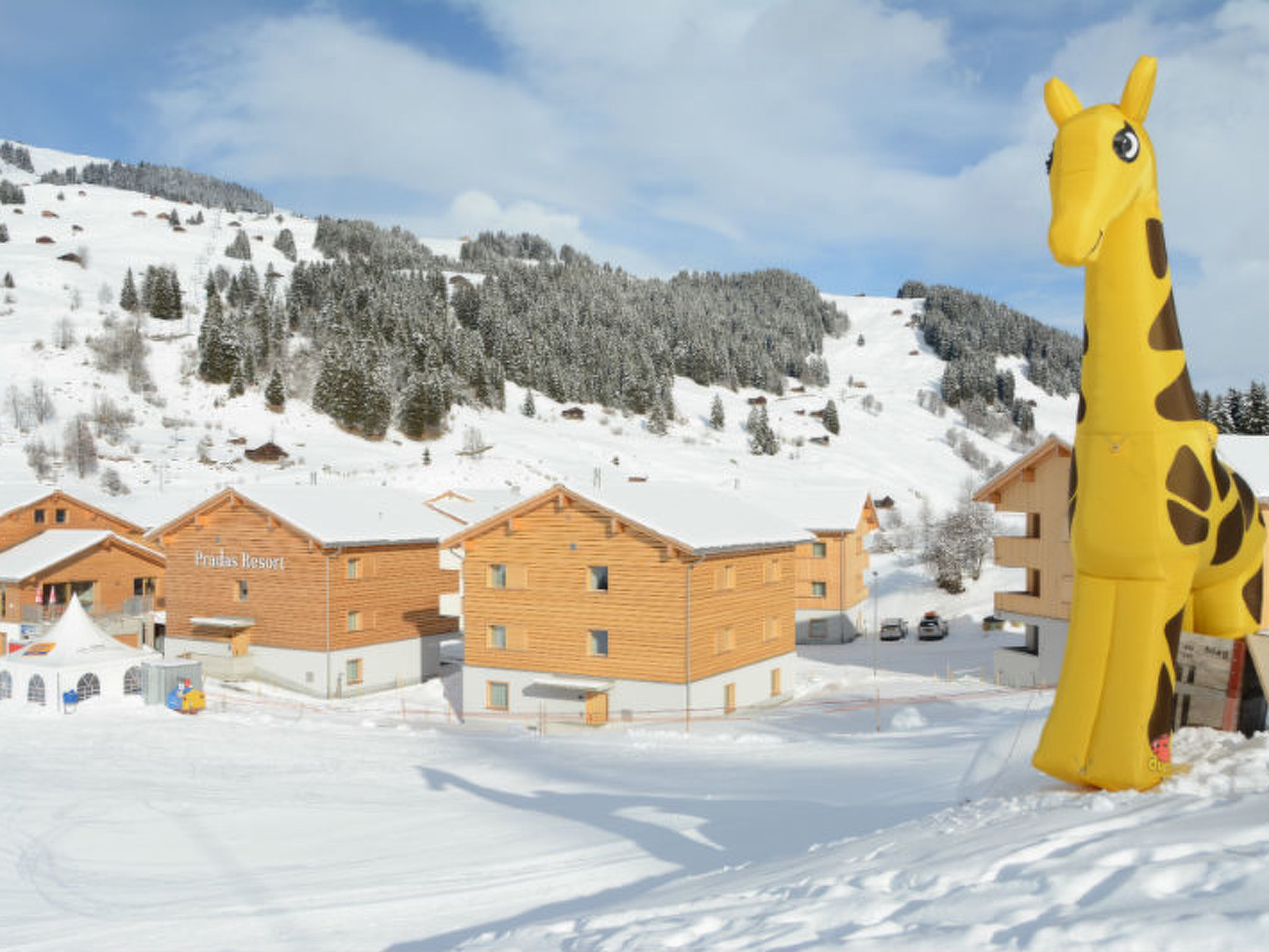 Pradas Resort Brigels, (Breil/Brigels). - Buiten