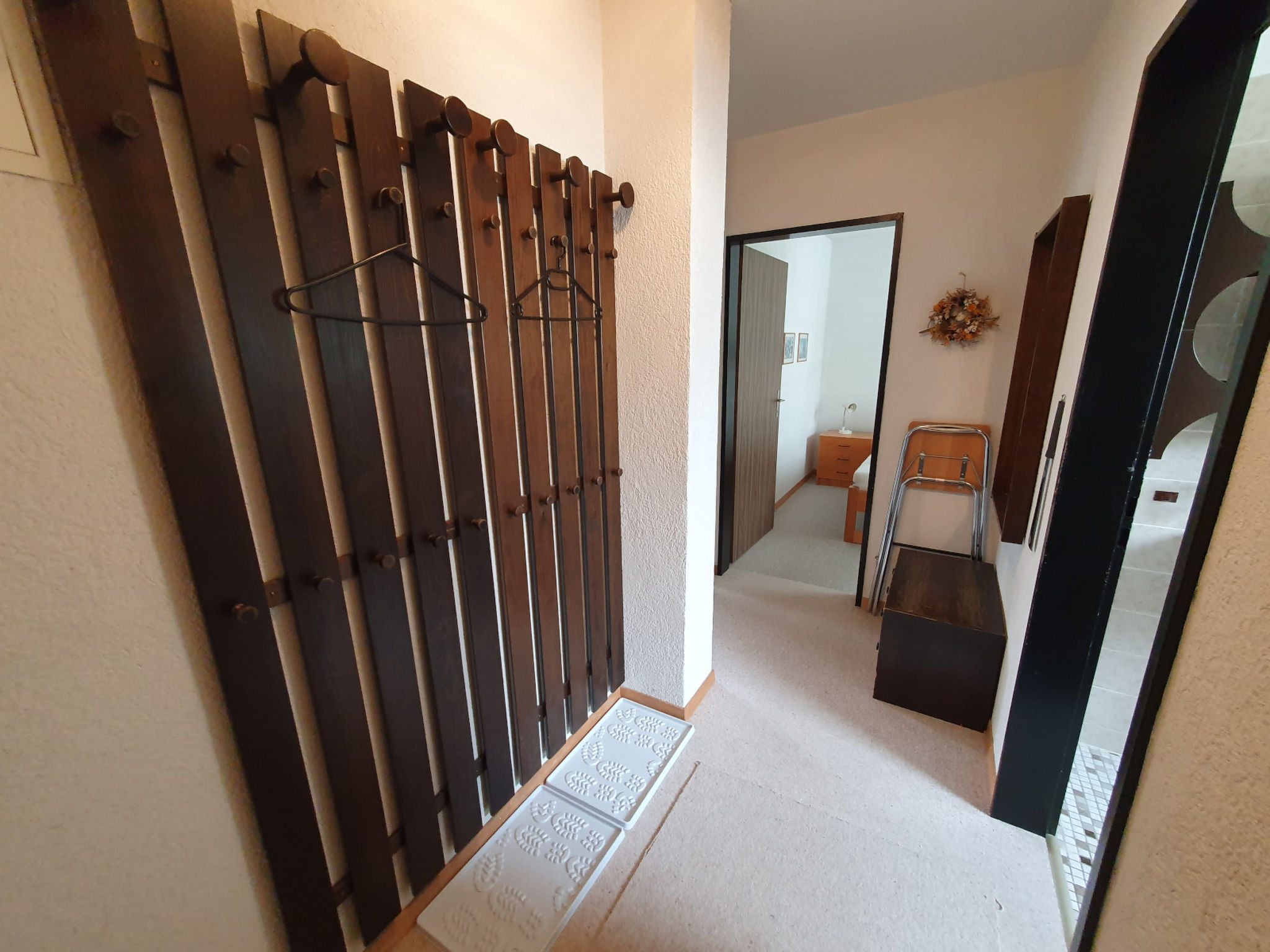 Flurina 19 Defuns, Brigels, (Breil/Brigels). - Binnen