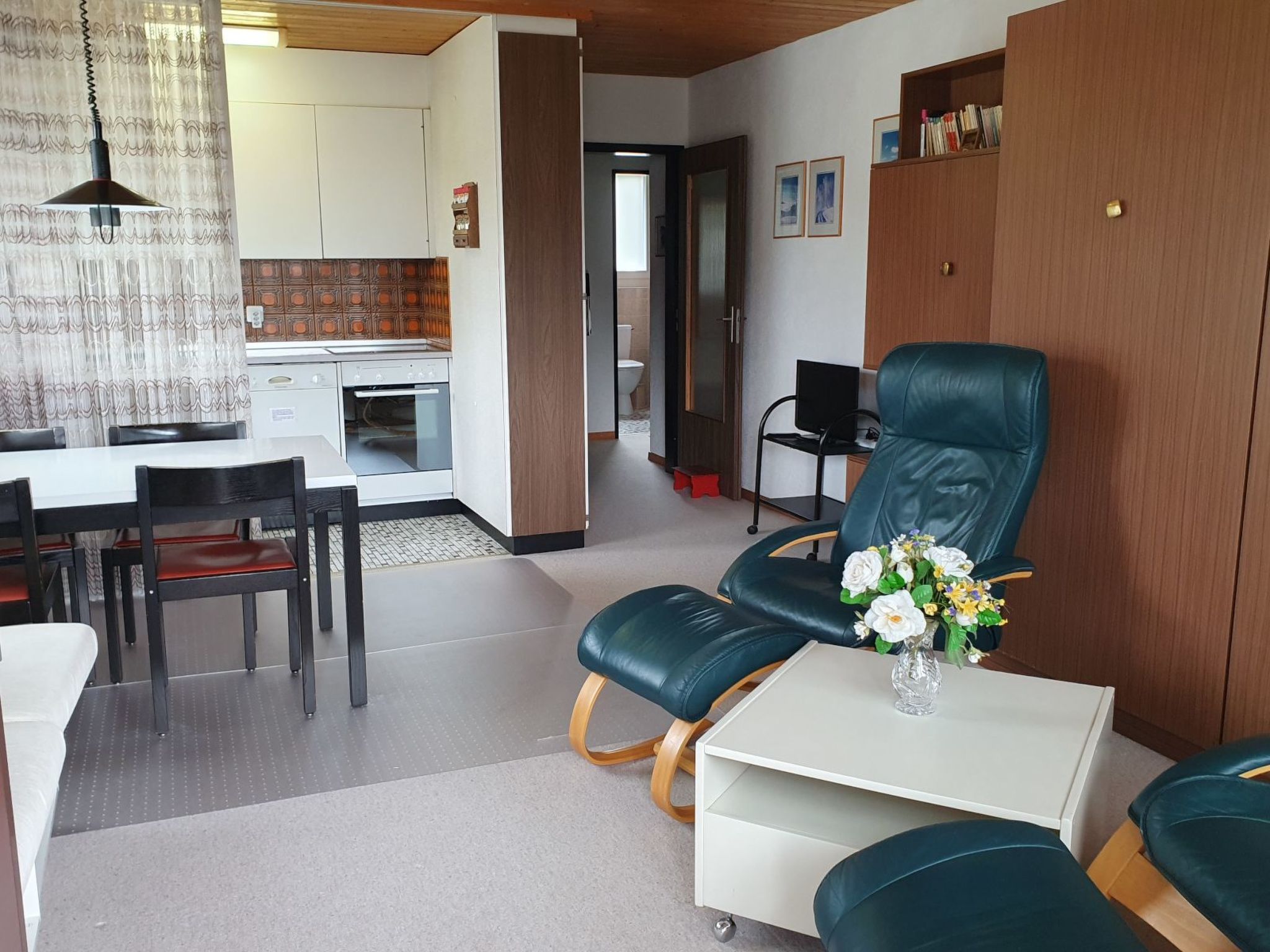 Appartement Flurina 19 Defuns, Brigels, (Breil/Brigels), 65023B – Séjour, photo 12 sur 20