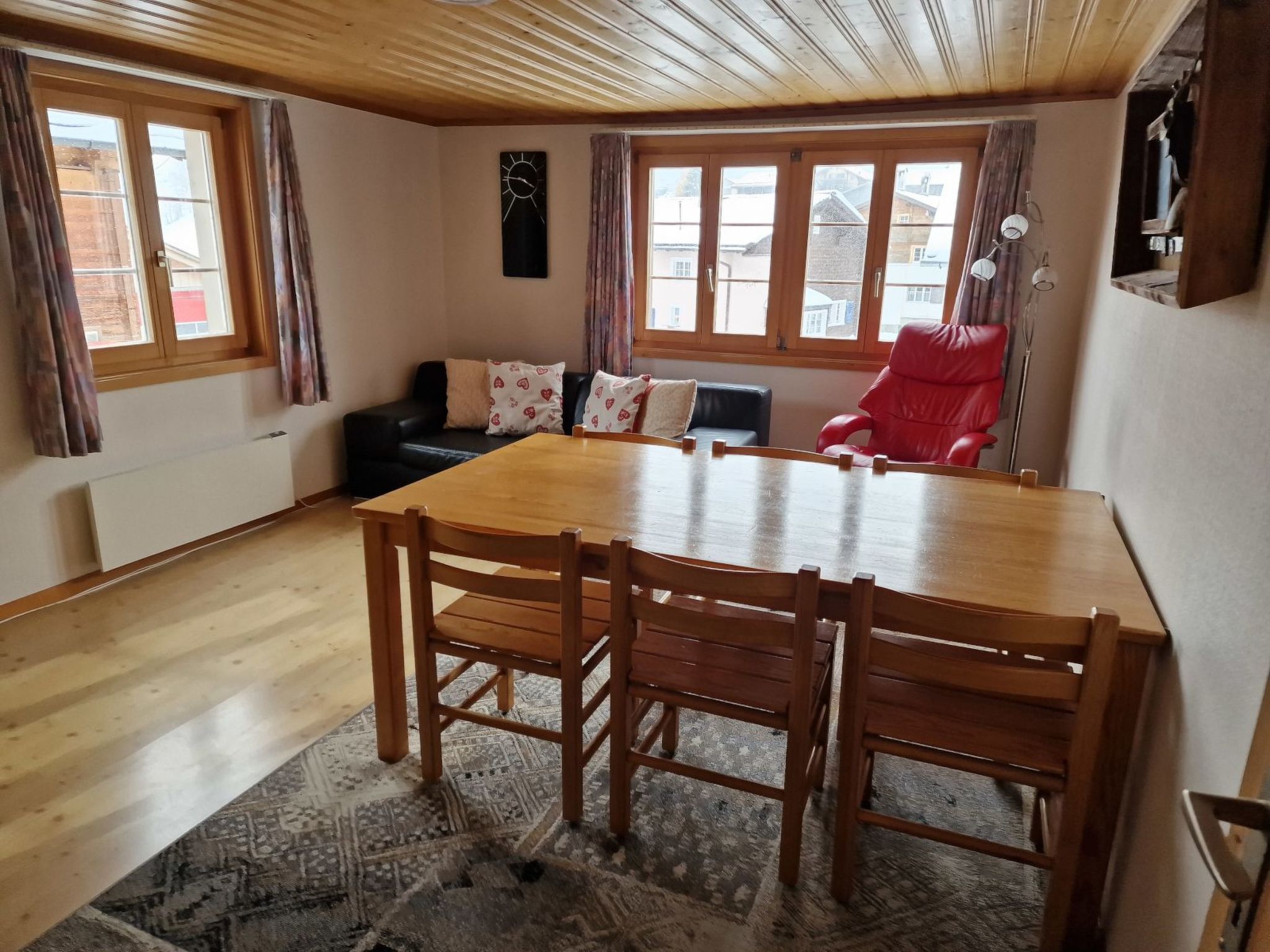 Appartement Via Cuort, Brigels, (Breil/Brigels), 65083B – Séjour, photo 9 sur 14