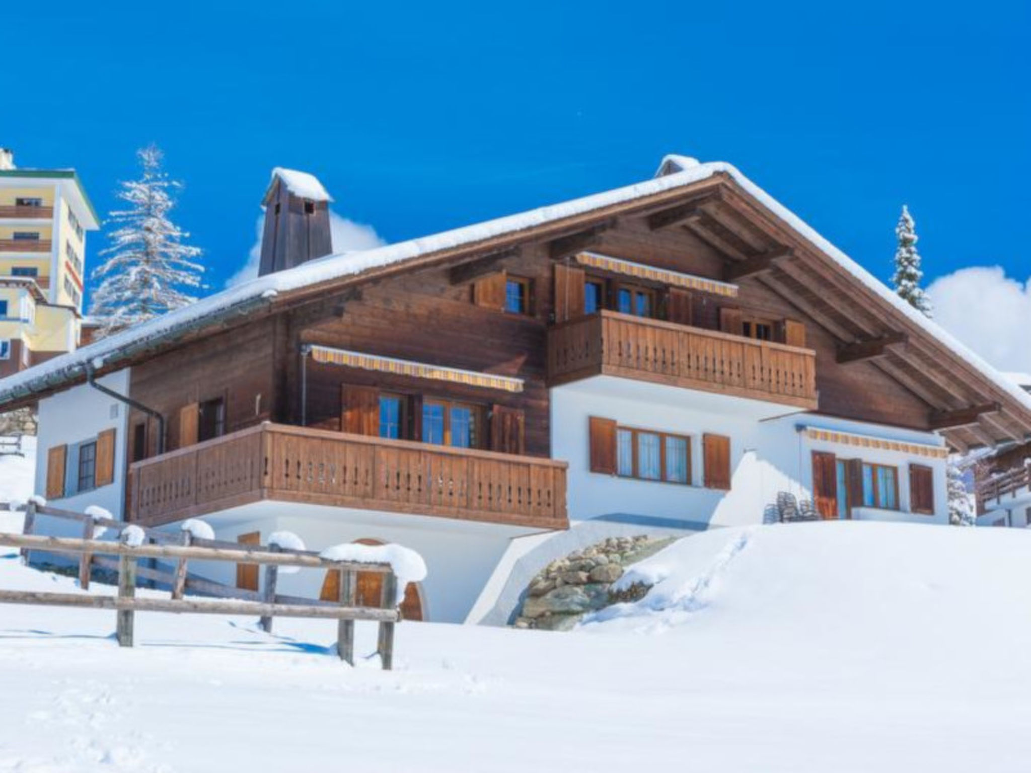 Casa Panorama Kuhn, Brigels, (Breil/Brigels).