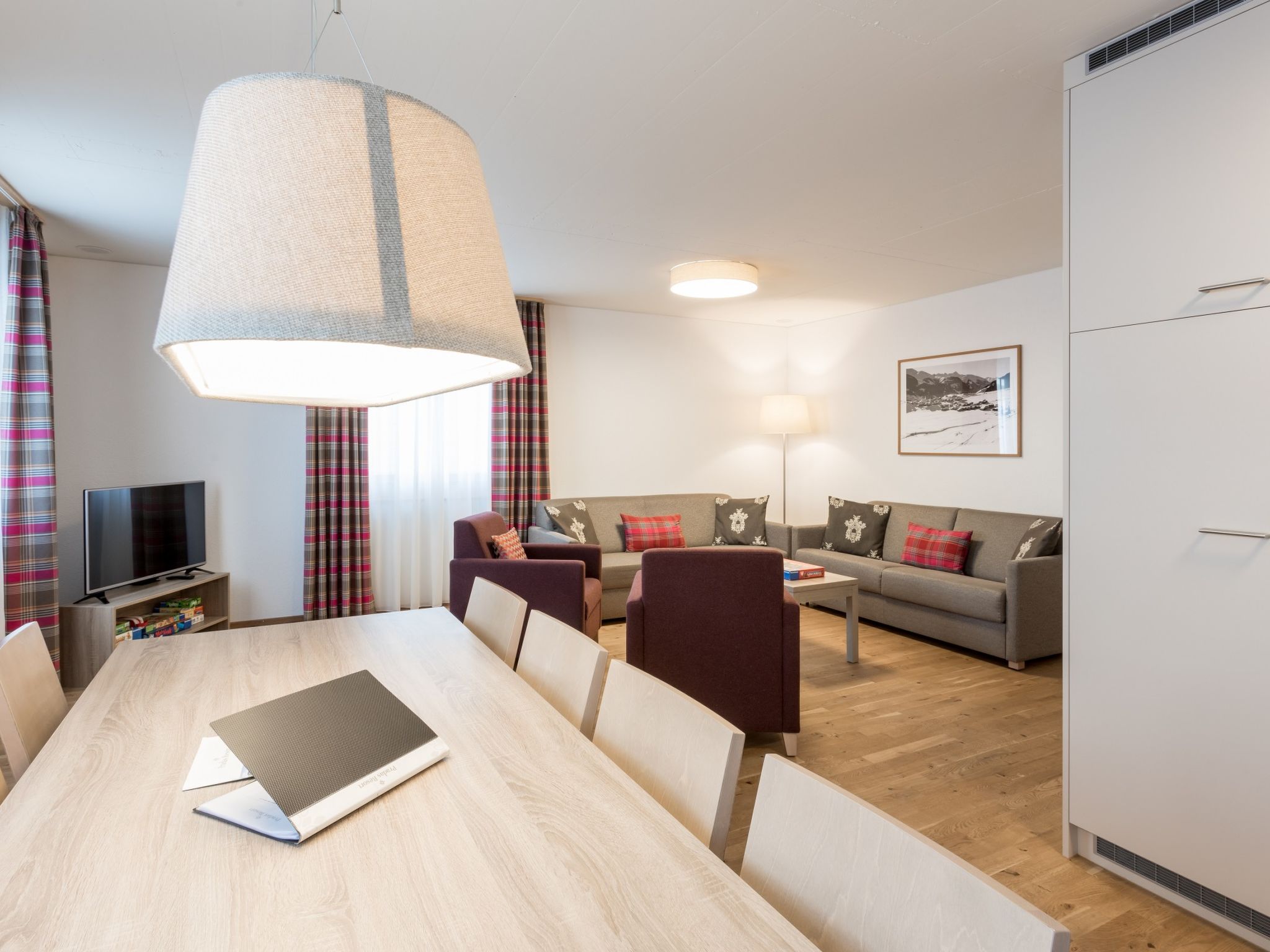 Pradas Resort Brigels, (Breil/Brigels). - Binnen