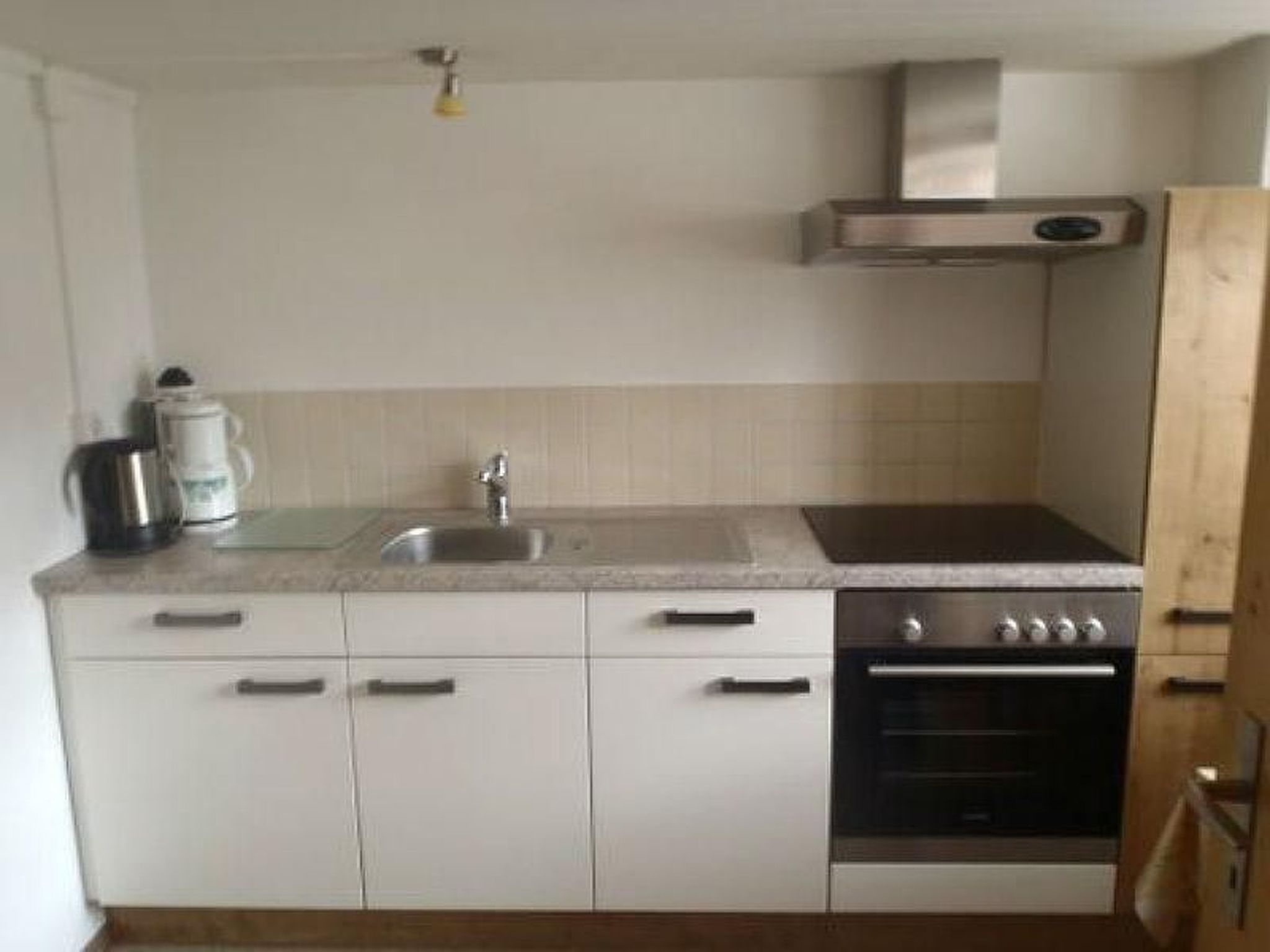 Appartement Casa Laghet, Brigels, (Breil/Brigels), 65048B – Cuisine et coin repas, photo 11 sur 12