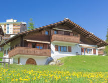 Casa Panorama Camartin: Uw Bergoase met Uitzicht op Brigels - thumbnail 2