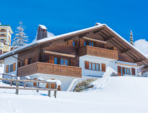 Casa Panorama Camartin: Uw Bergoase met Uitzicht op Brigels - thumbnail 1