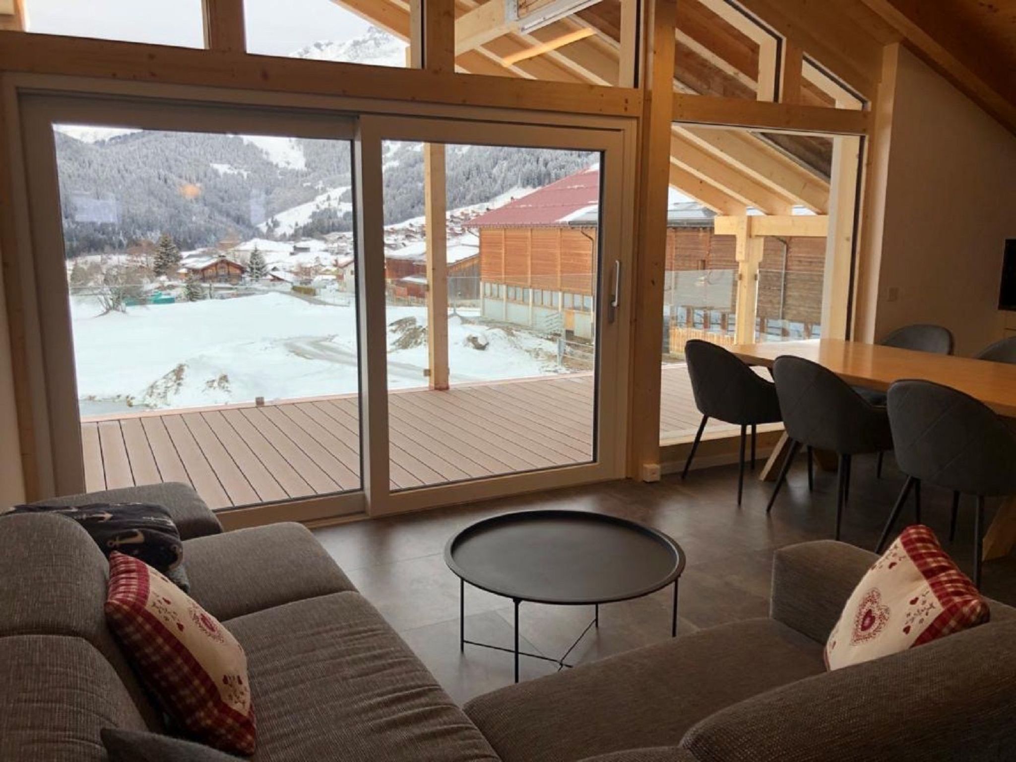 Appartement Bauernhof Cathomas, Brigels, (Breil/Brigels), 65008B – Séjour, photo 14 sur 21