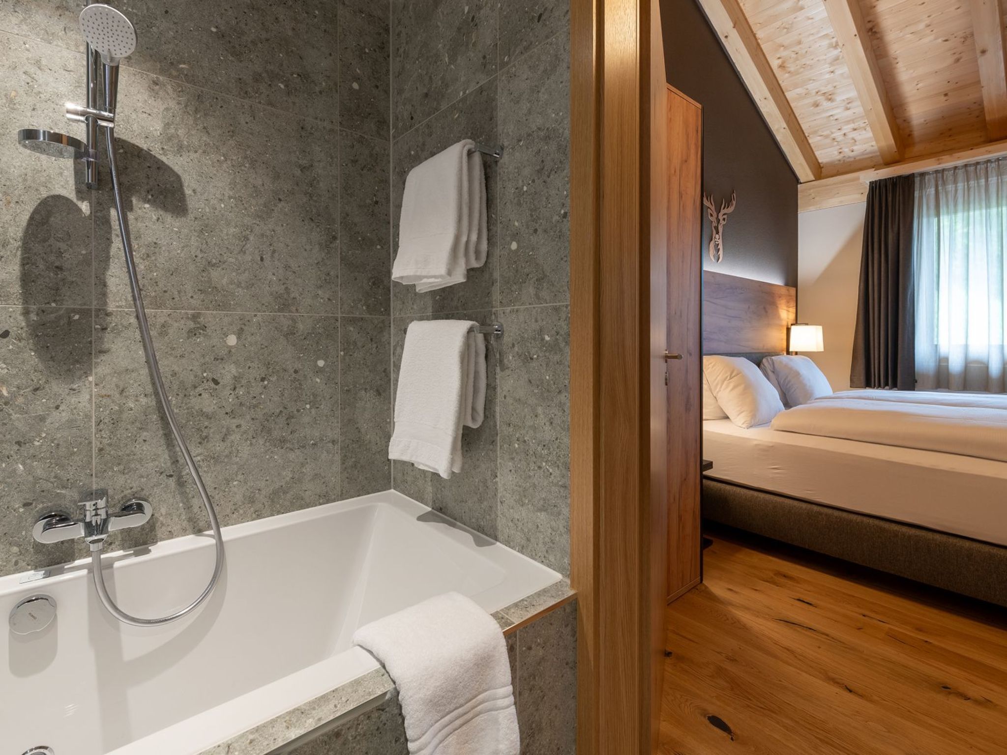 Appartement Pradas Resort Brigels, (Breil/Brigels), 65055B – Salle de bains, photo 33 sur 50