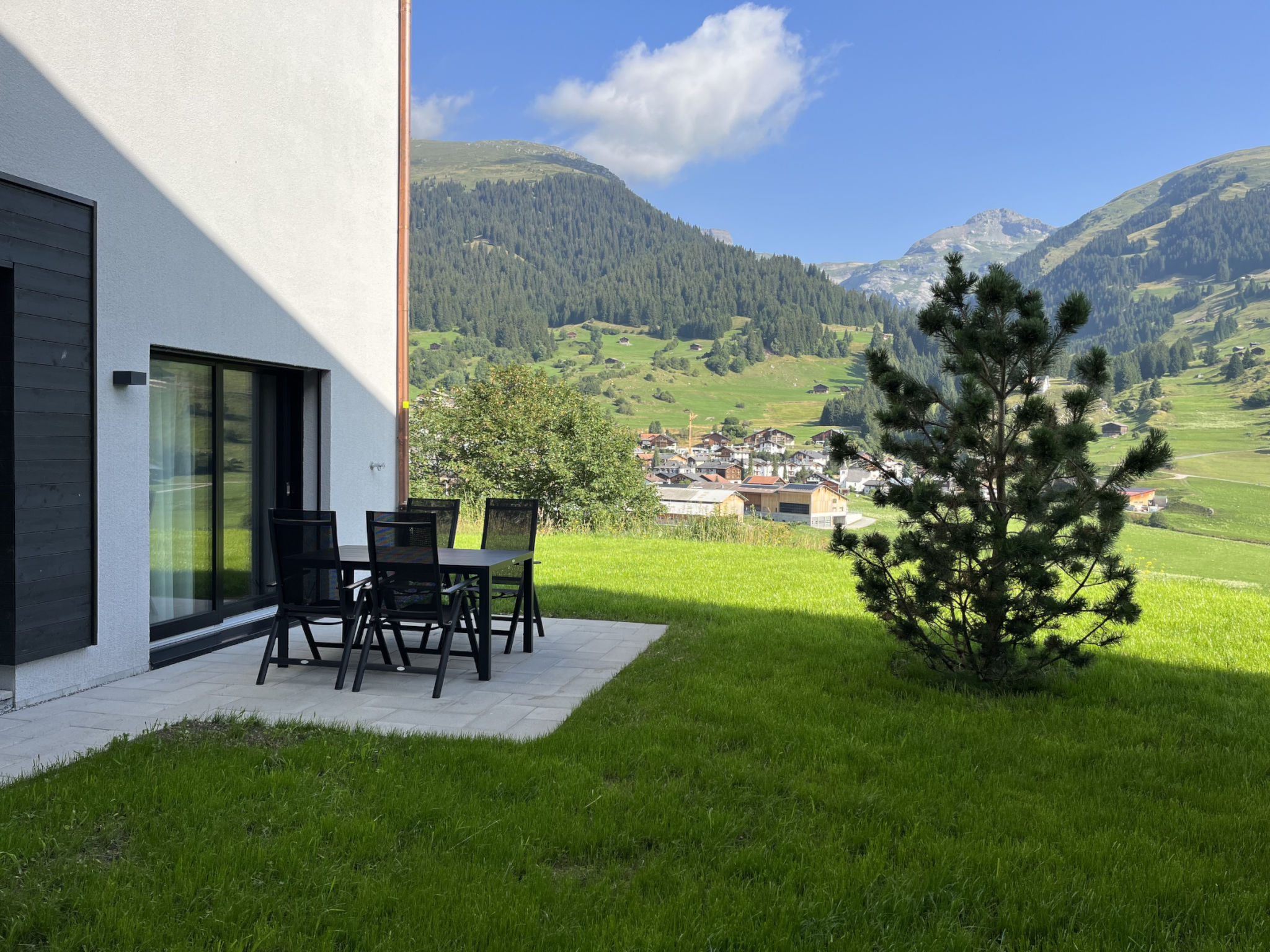 Tschuppina Schiess, Brigels, (Breil/Brigels). - Dehors