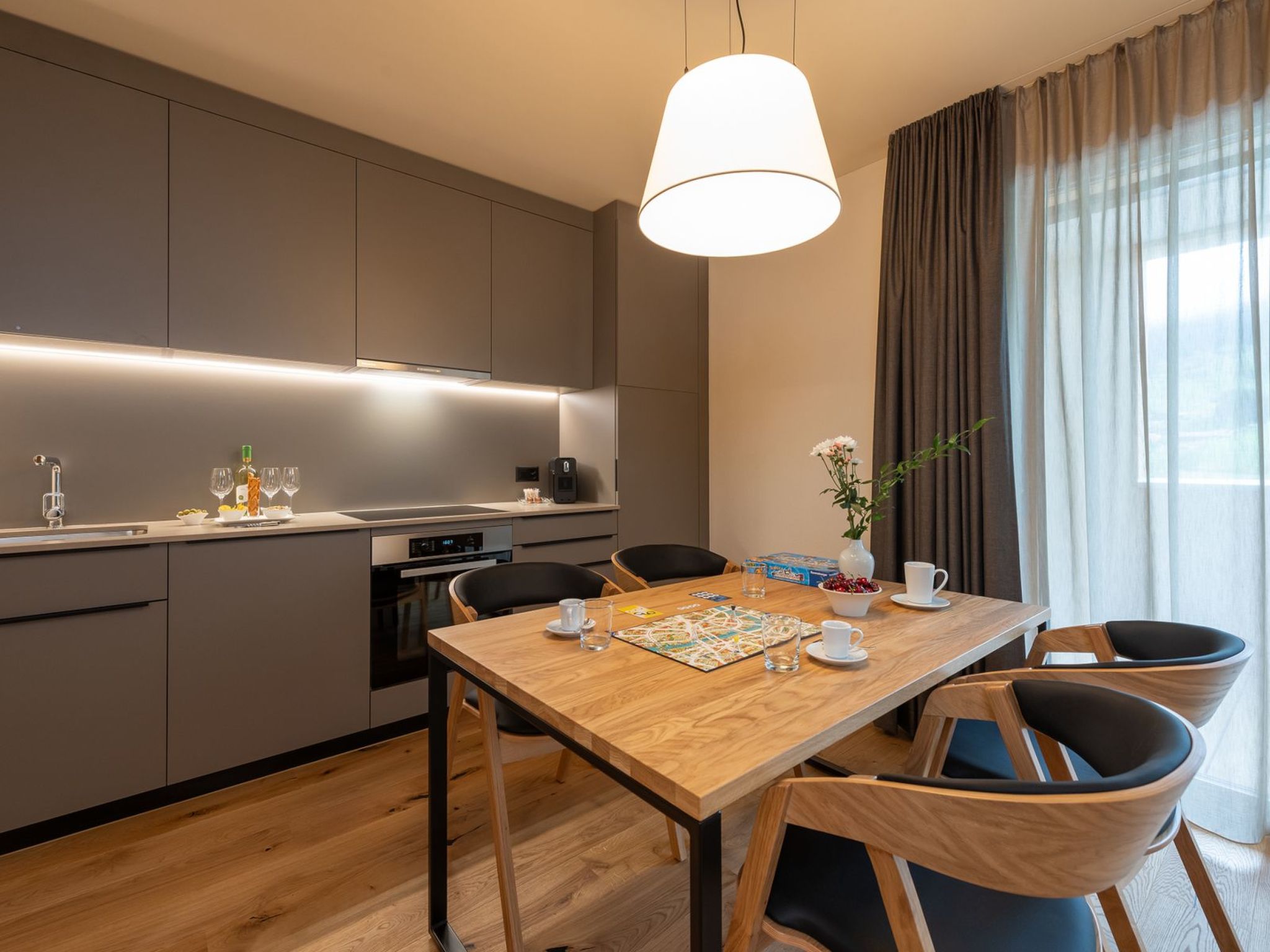 Appartement Pradas Resort Brigels, (Breil/Brigels), 65055B – Cuisine et coin repas, photo 11 sur 49