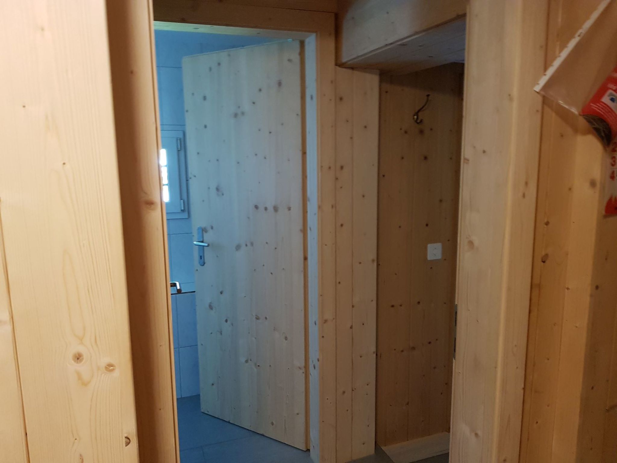 Crestas Calzaferri, Brigels, (Breil/Brigels). - Drinnen