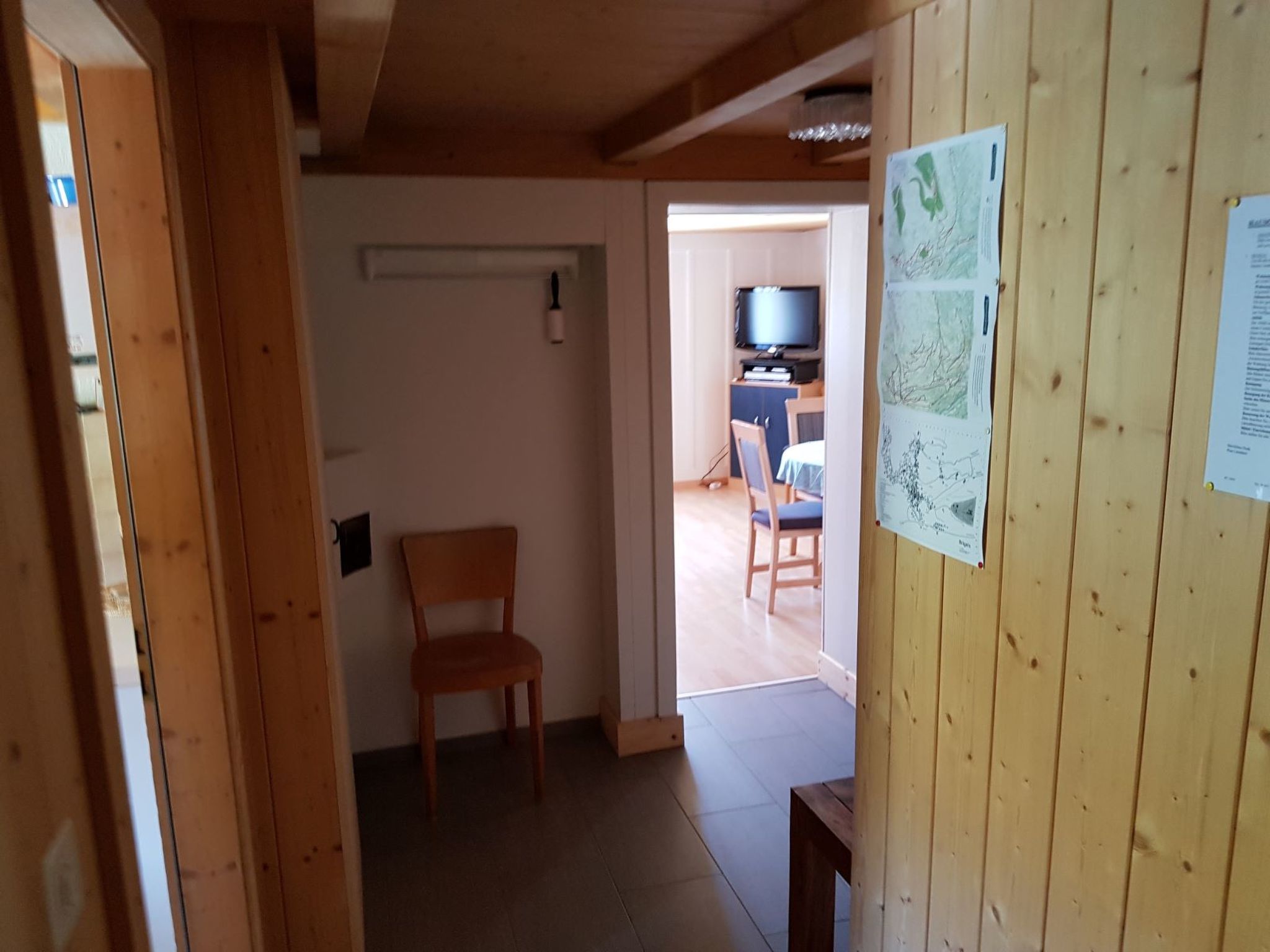 Crestas Calzaferri, Brigels, (Breil/Brigels). - Drinnen