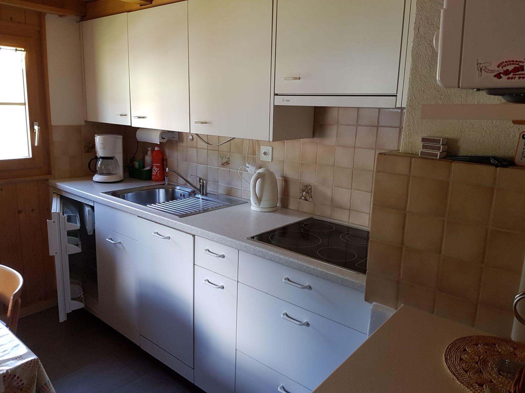 Crestas Calzaferri, Brigels, (Breil/Brigels). - Drinnen