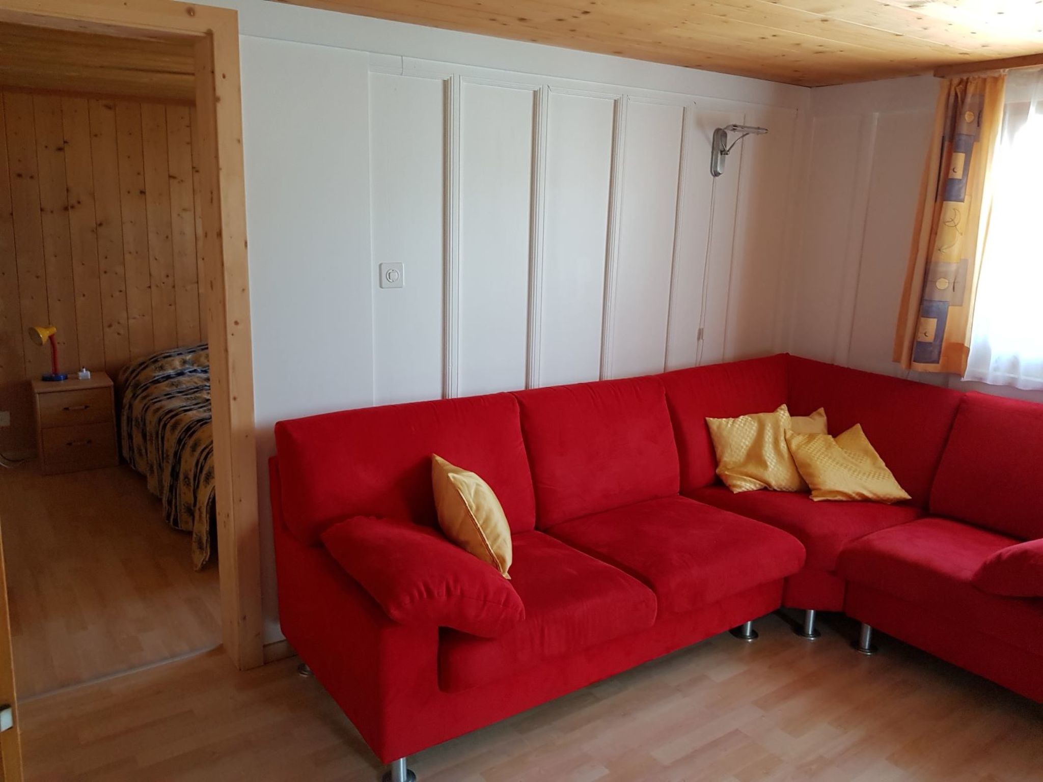 Crestas Calzaferri, Brigels, (Breil/Brigels). - Drinnen